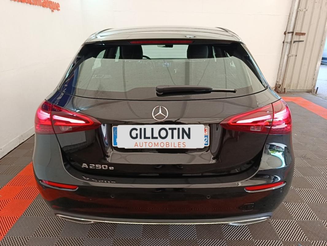 Mercedes-Benz Classe A Compact IV 250 e Business Line 8G-DCT