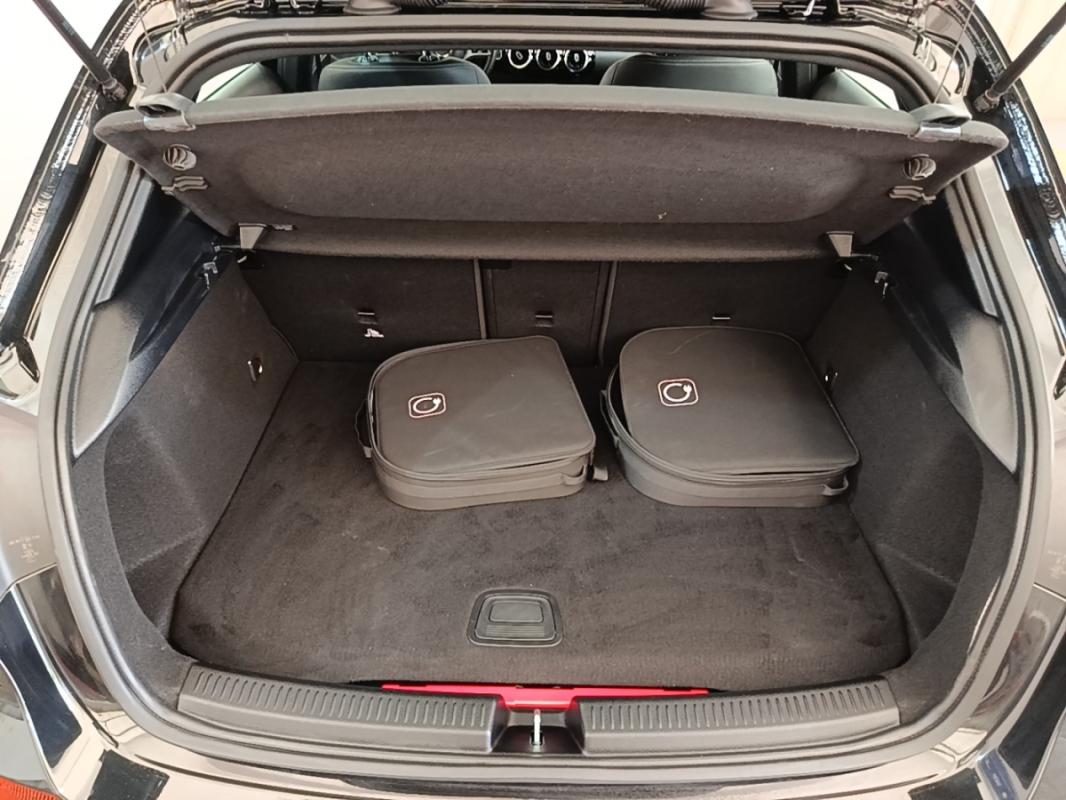 Mercedes-Benz Classe A Compact IV 250 e Business Line 8G-DCT