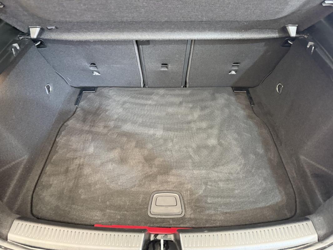Mercedes-Benz Classe A Compact IV 180 d Business Line
