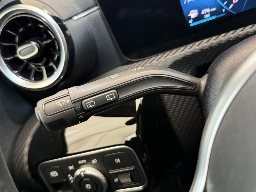 Mercedes-Benz Classe A Compact IV 180 d Business Line