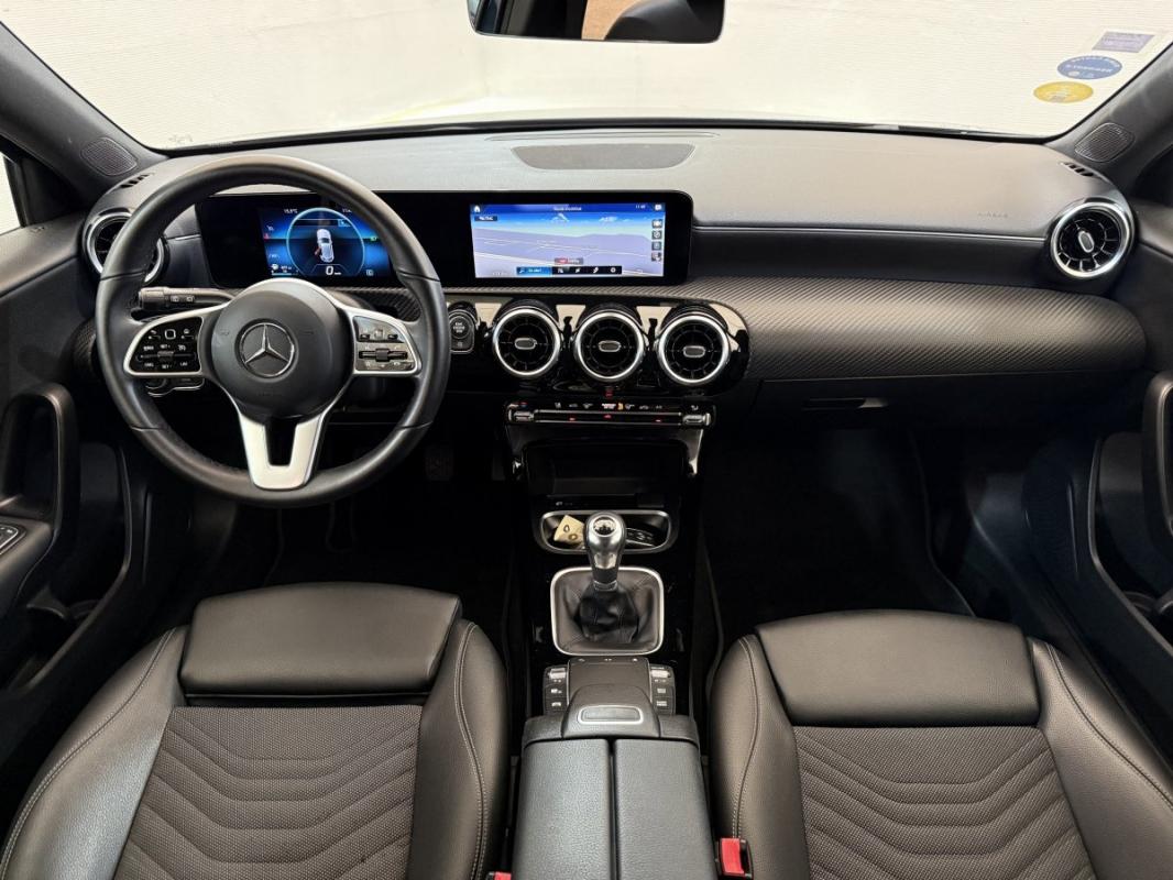 Mercedes-Benz Classe A Compact IV 180 d Business Line