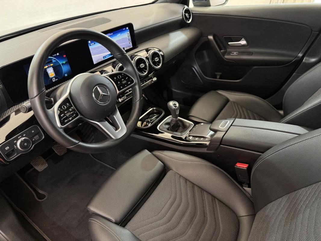 Mercedes-Benz Classe A Compact IV 180 d Business Line