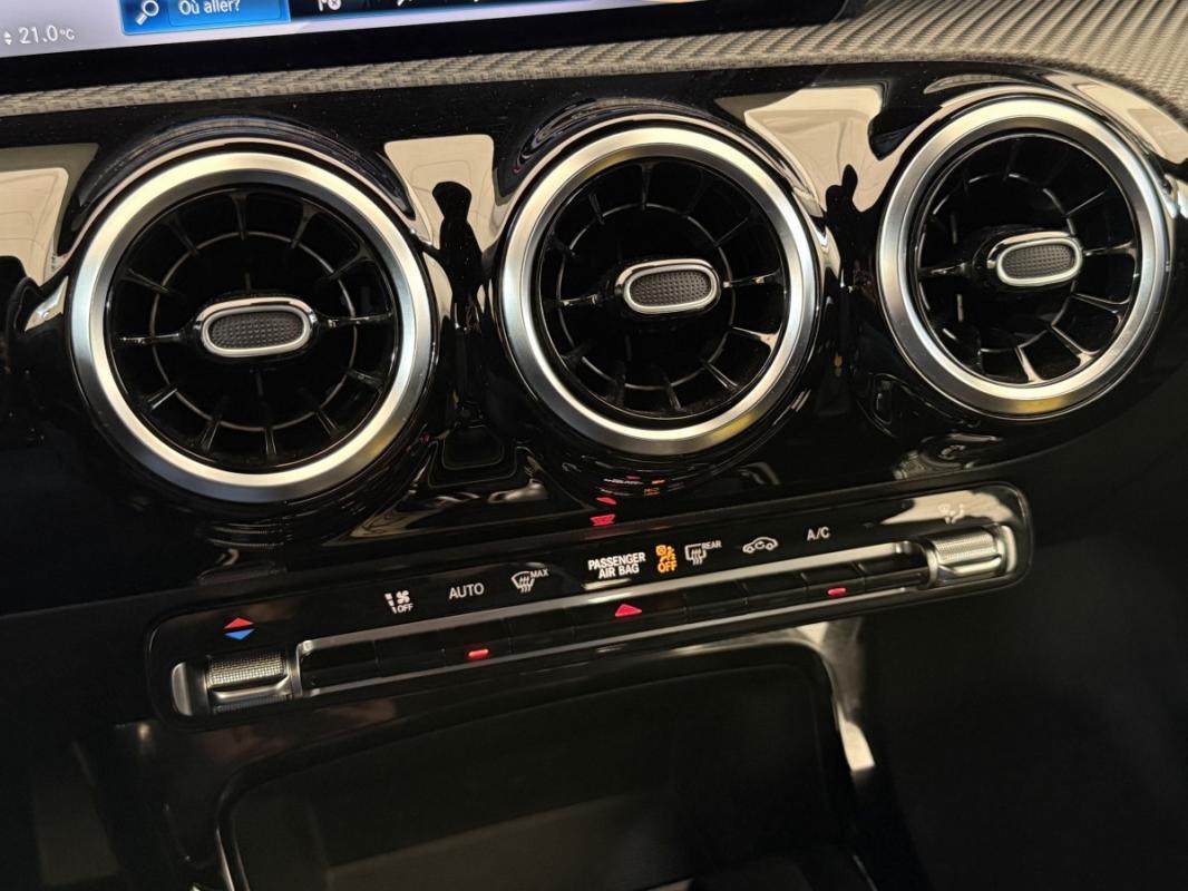 Mercedes-Benz Classe A Compact IV 180 d Business Line
