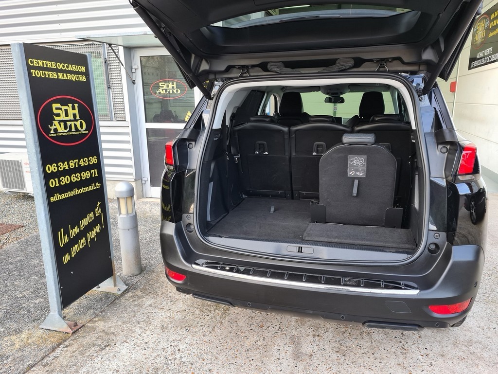 Peugeot 5008 II 2.0 BLUEHDI 180 S&S ALLURE BUSINESS EAT8