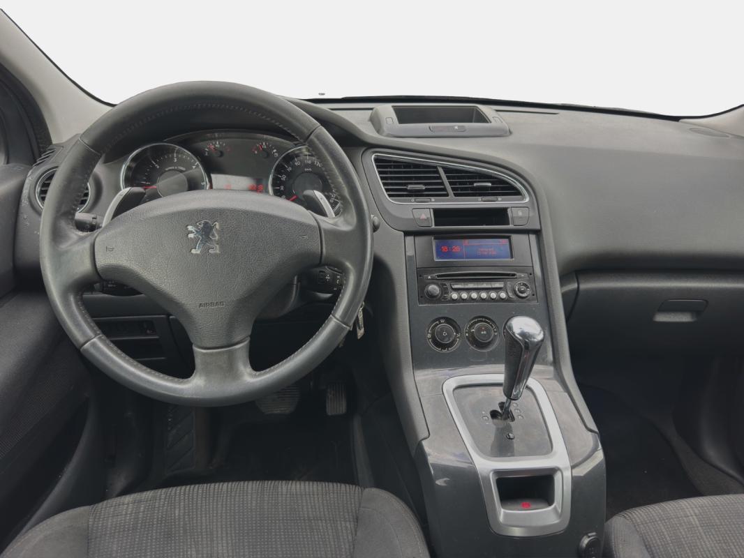 Peugeot 5008 1.6 e-HDi 115ch FAP BMP6 BLUE LION Série Spéciale Family 7pl