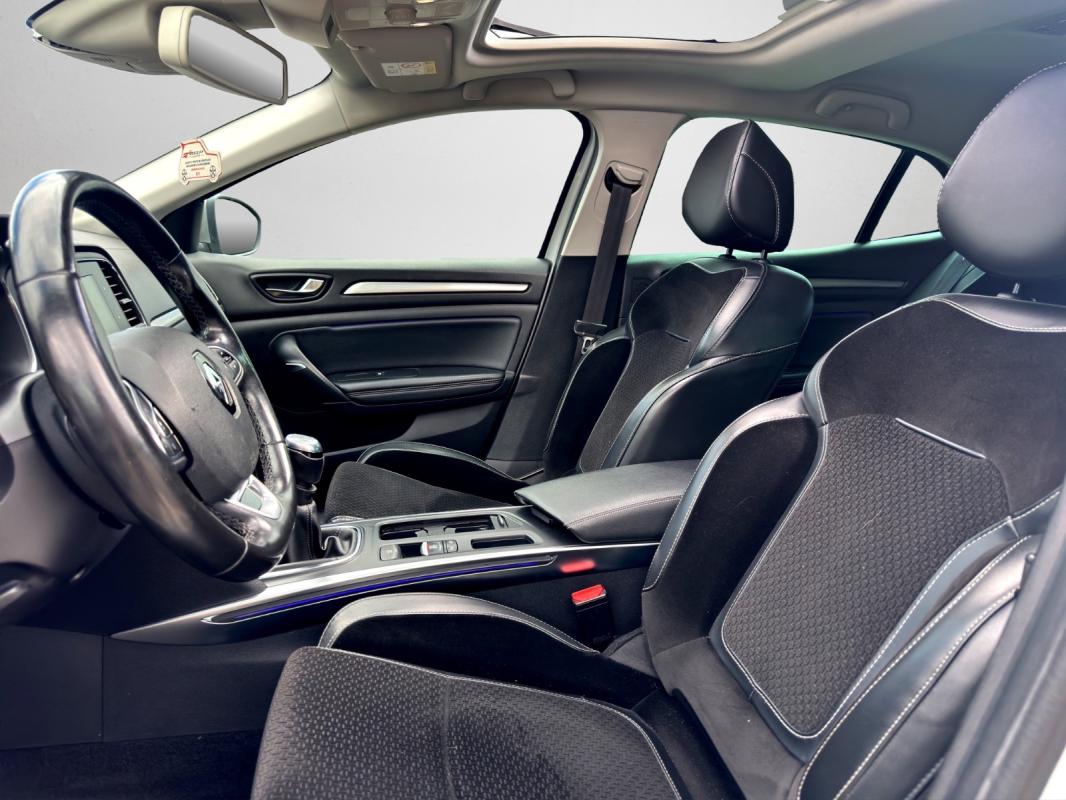 Renault Megane IV Berline TCe 160 FAP GT-Line