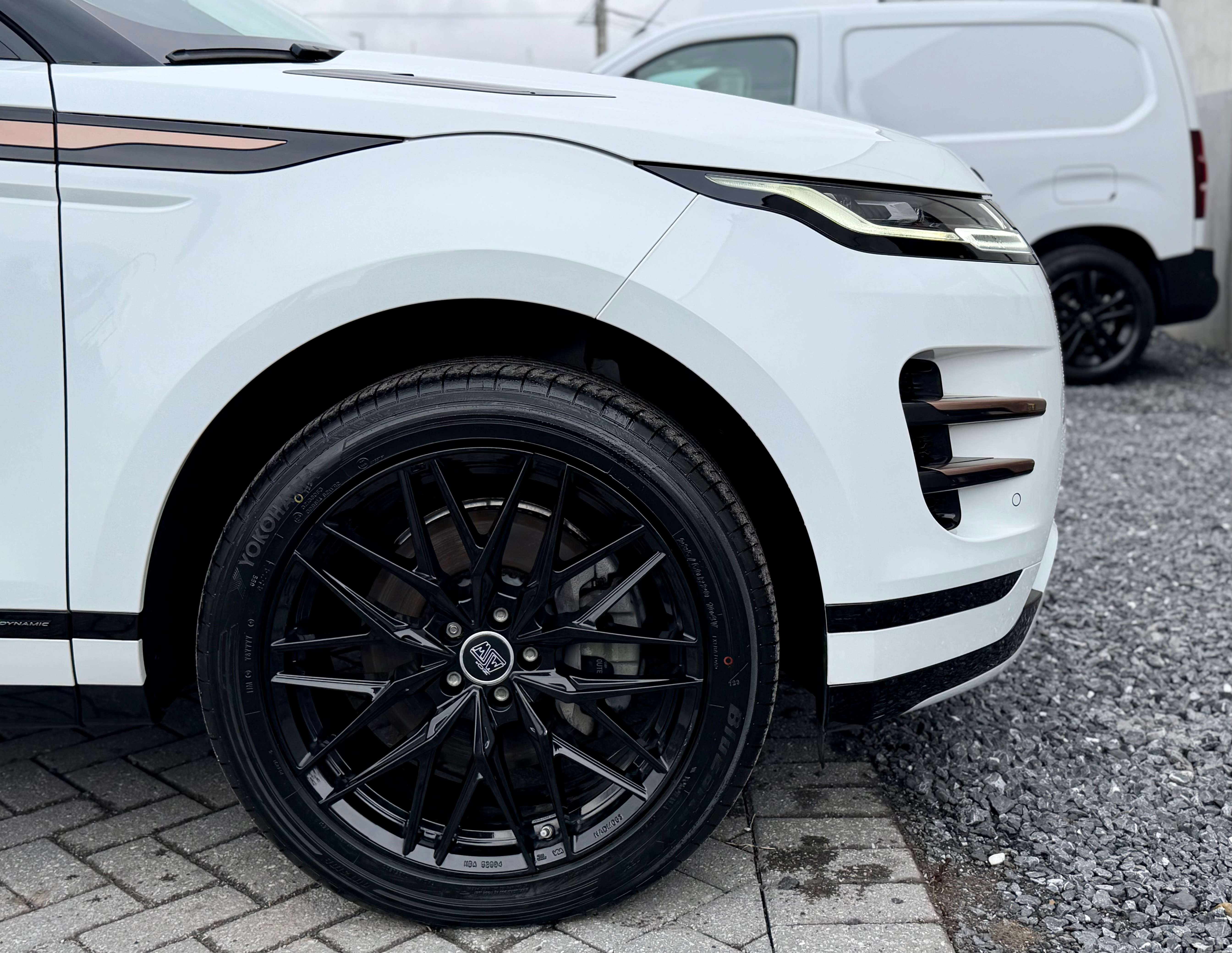 Land Rover Range Rover Evoque 2.0 TD4 4WD R-Dynamic