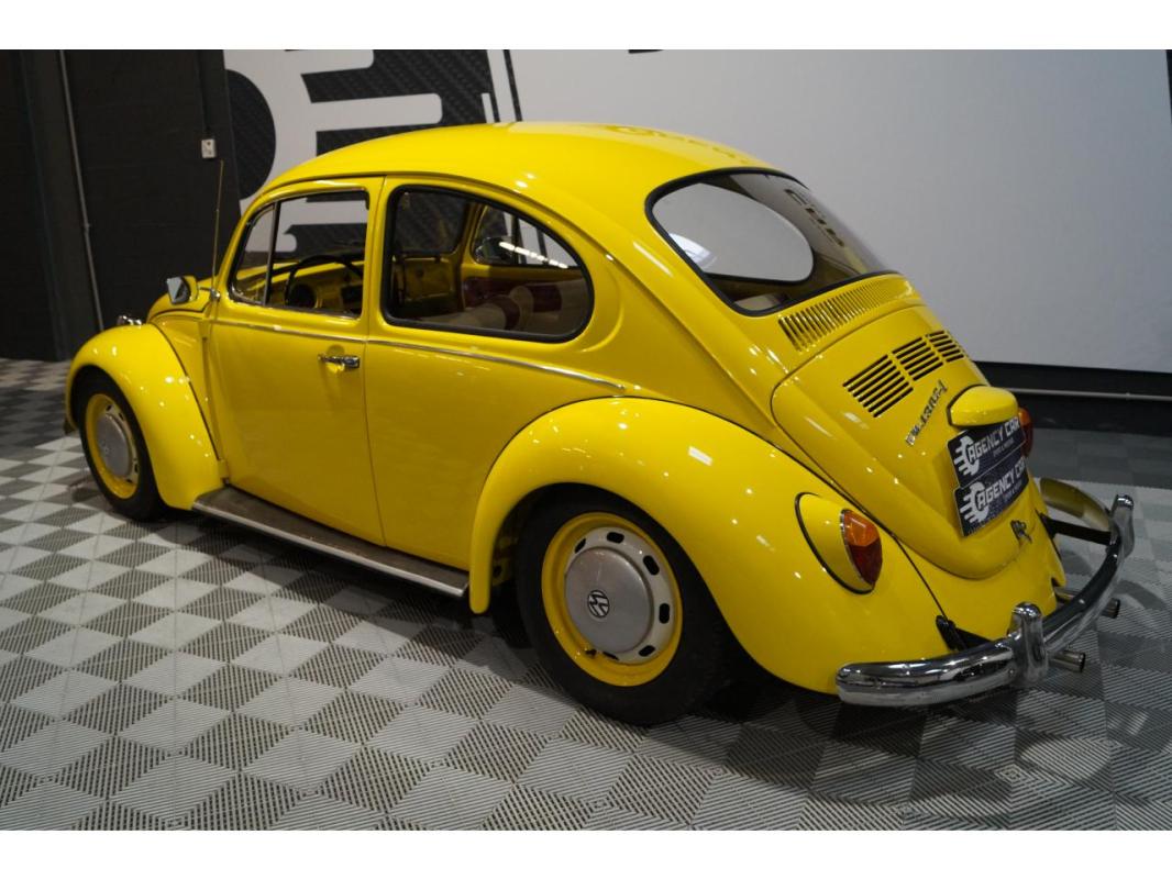 Volkswagen Coccinelle 1200 BERLINE - restauration complète