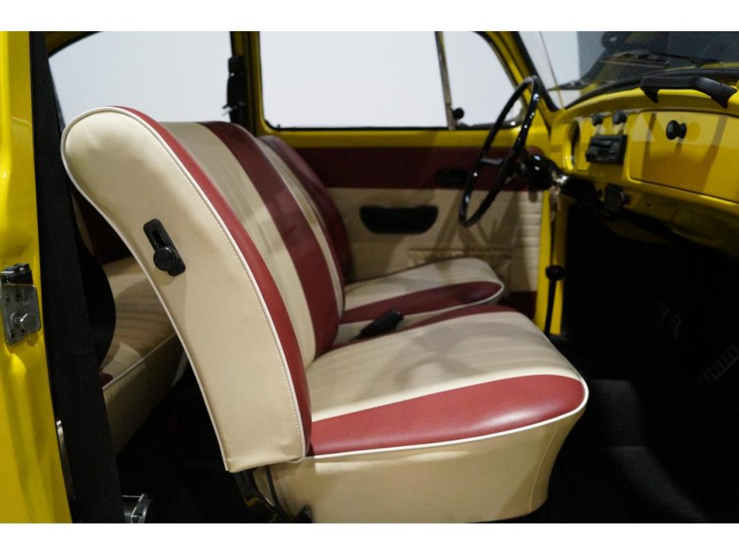 Volkswagen Coccinelle 1200 BERLINE - restauration complète
