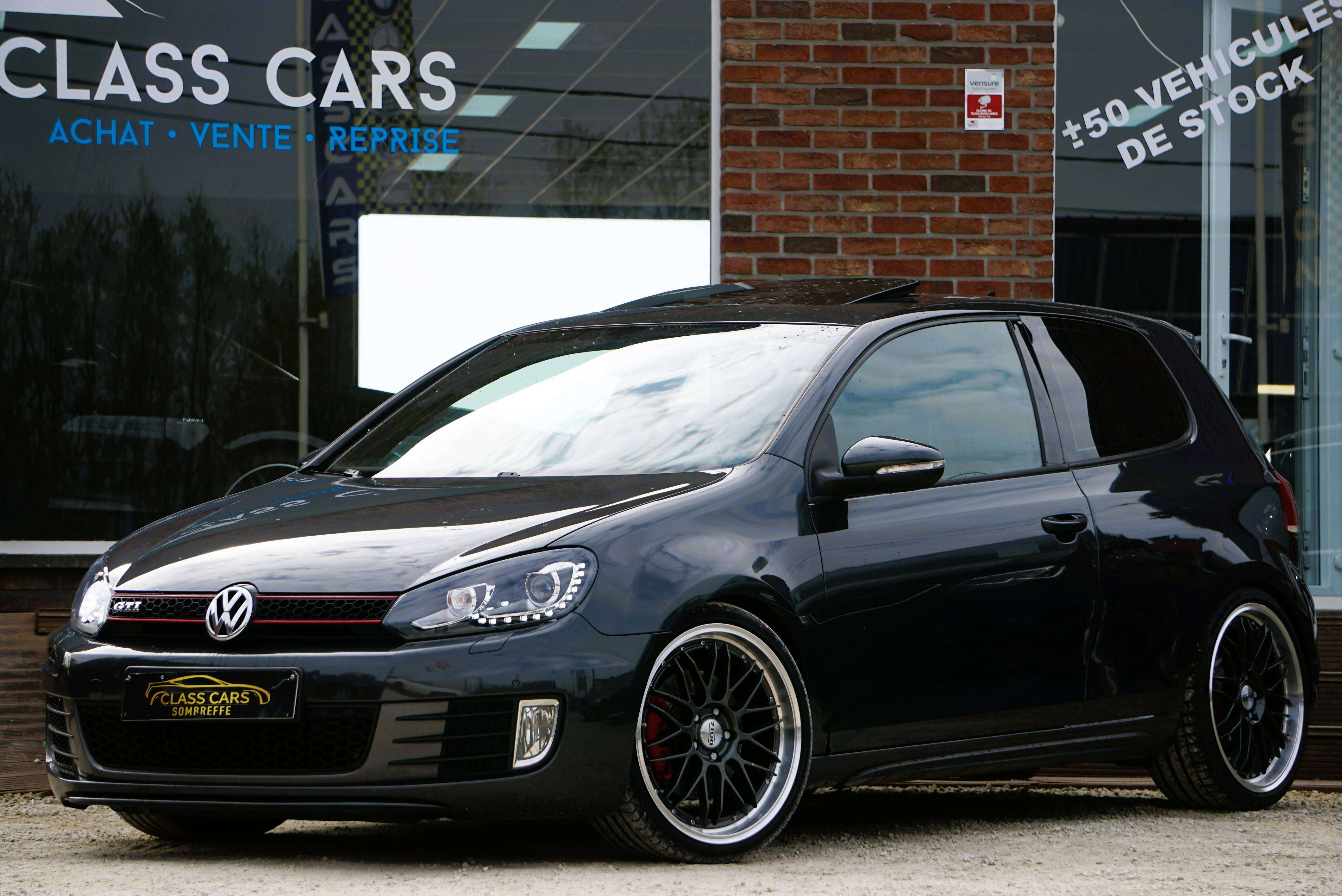 Volkswagen Golf GTI 2.0 TSI DSG TOIT-OUVRANT CARNET GARANTIE