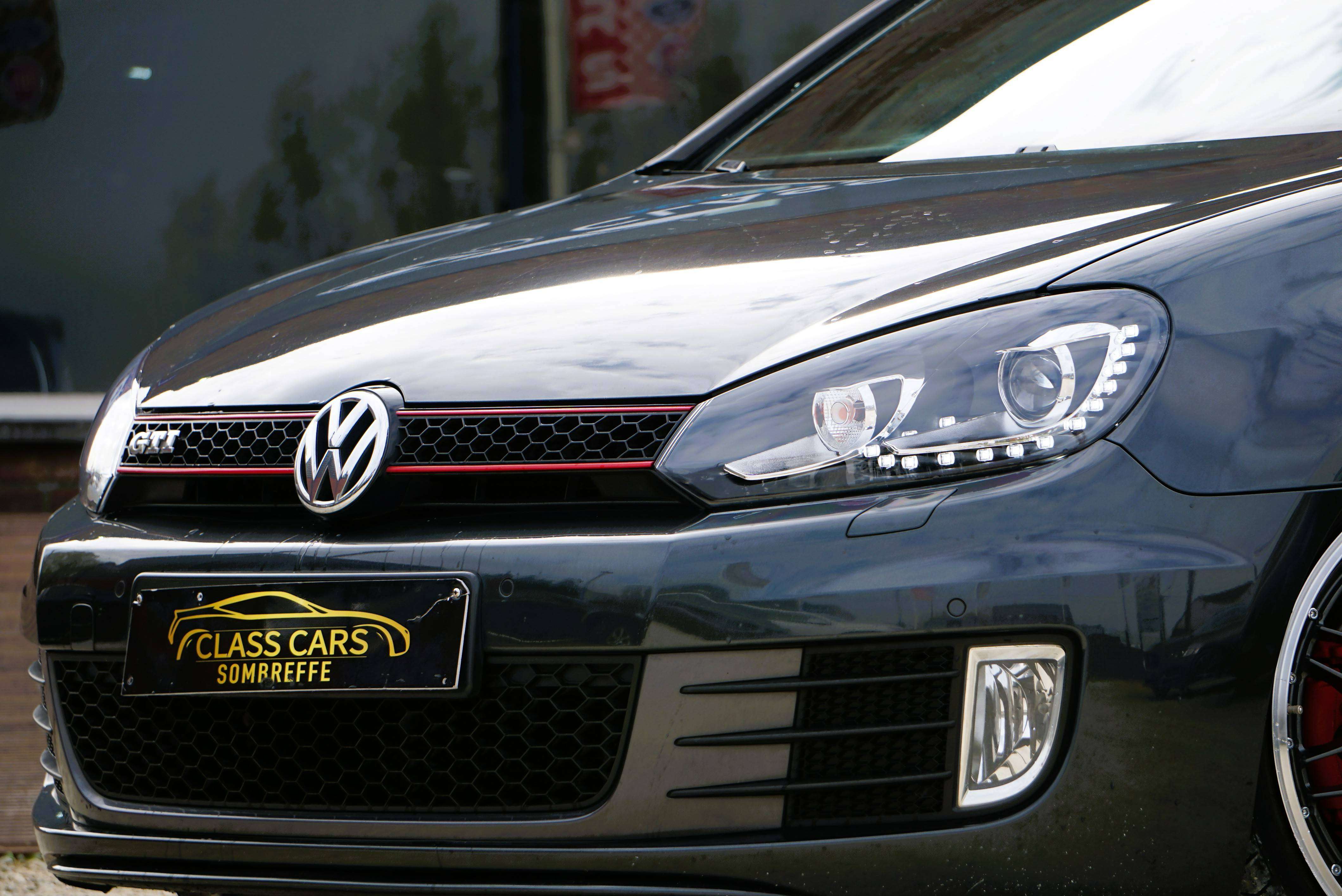 Volkswagen Golf GTI 2.0 TSI DSG TOIT-OUVRANT CARNET GARANTIE