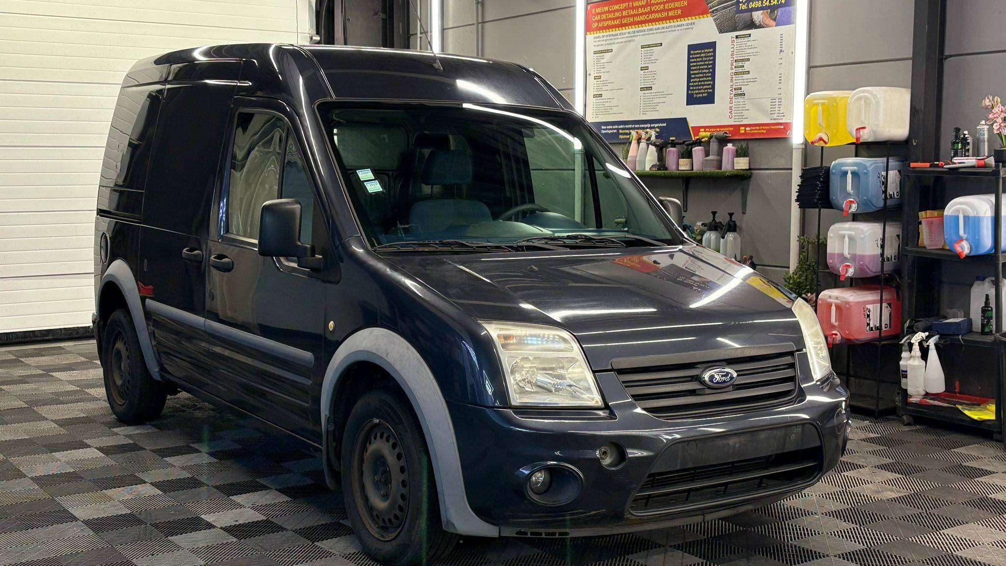 Ford Transit Connect bj2011 DIESEL 129298KM