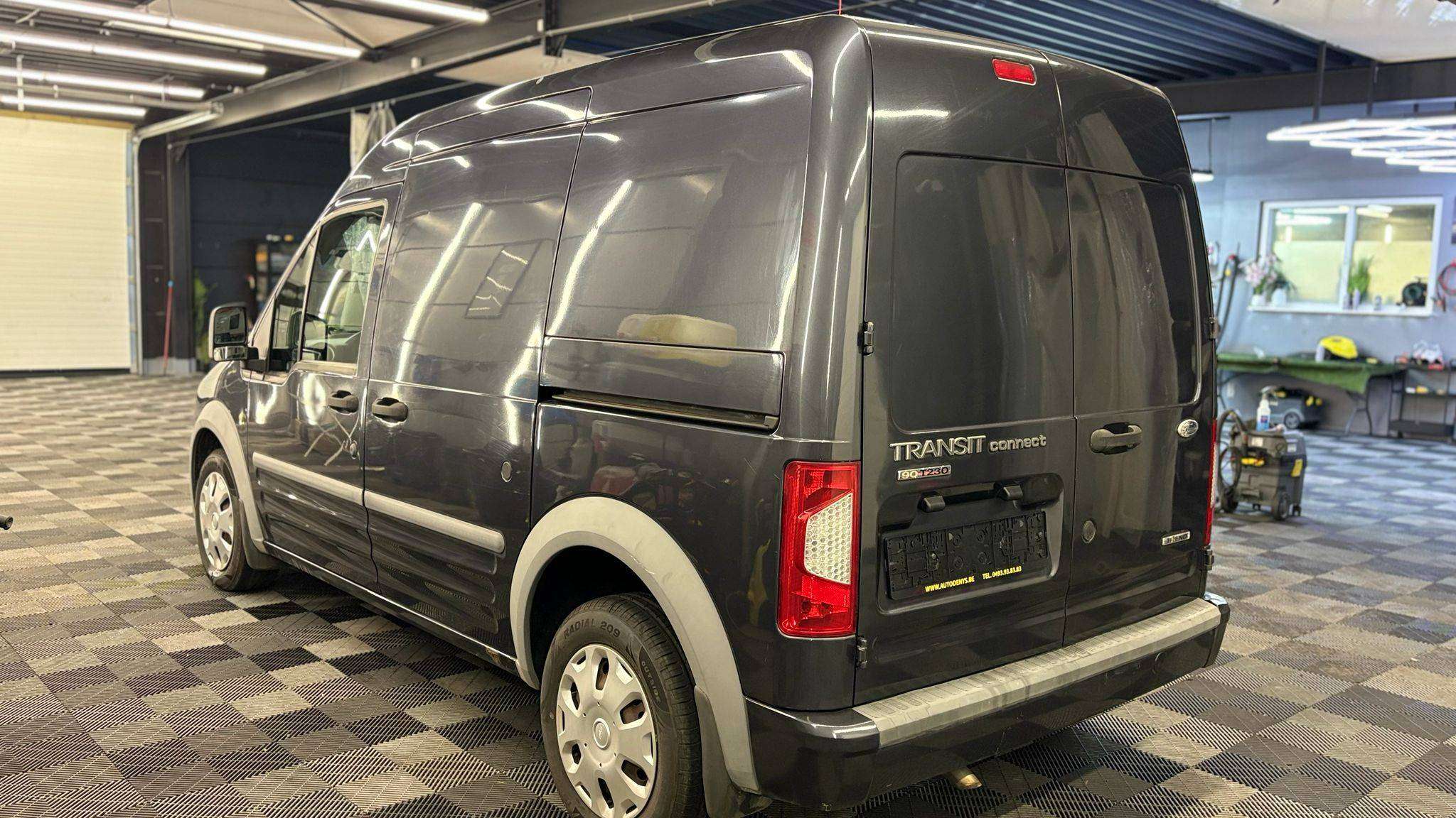Ford Transit Connect bj2011 DIESEL 129298KM