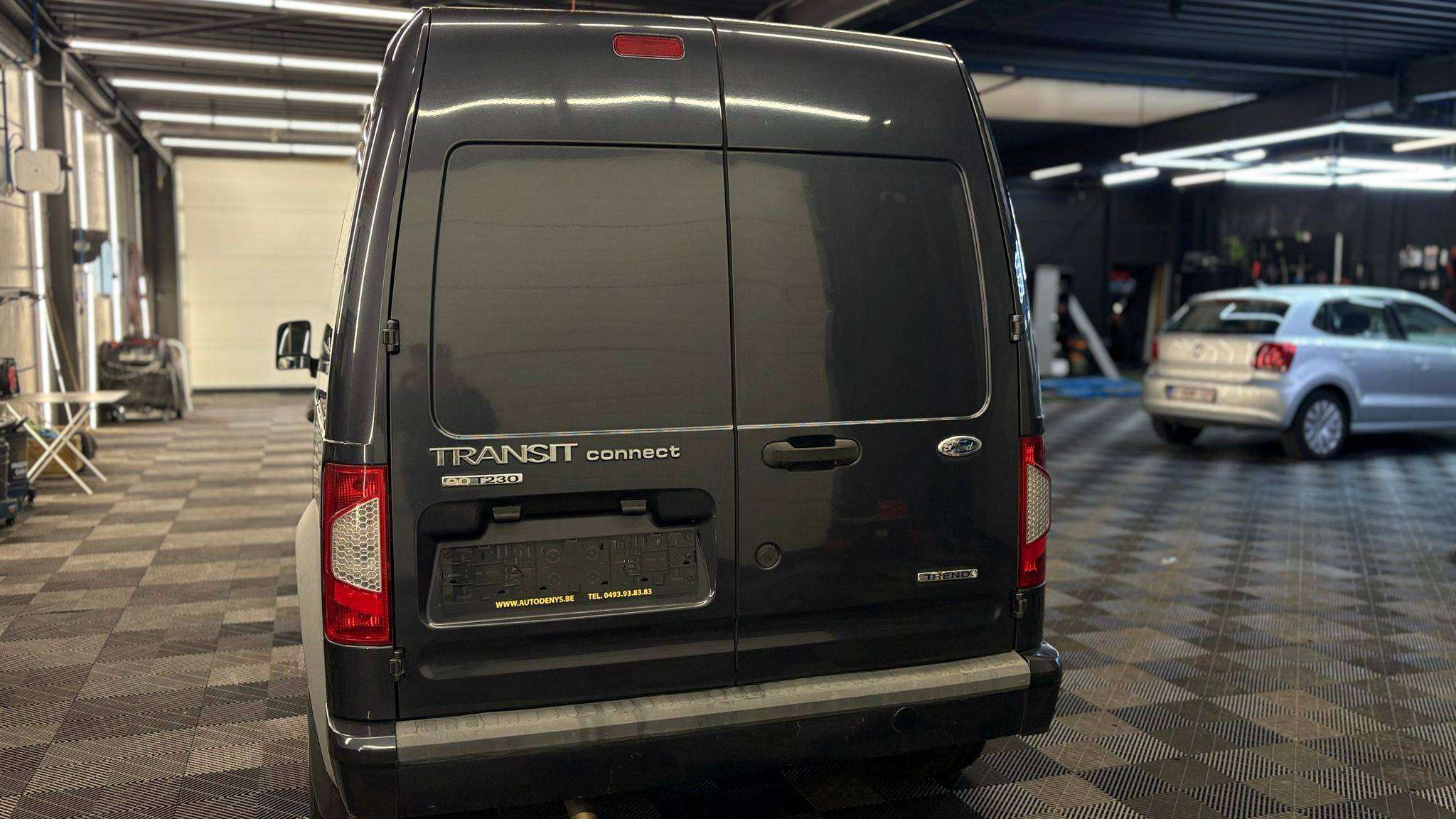 Ford Transit Connect bj2011 DIESEL 129298KM