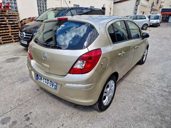 Opel Corsa IV 1.2 TWINPORT 85 111 5P