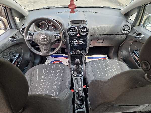 Opel Corsa IV 1.2 TWINPORT 85 111 5P