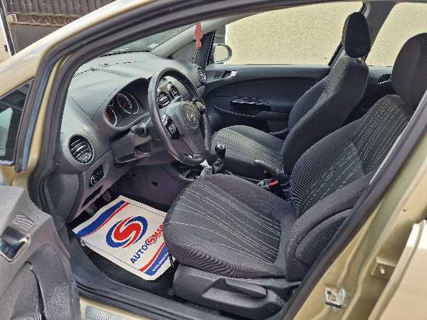 Opel Corsa IV 1.2 TWINPORT 85 111 5P