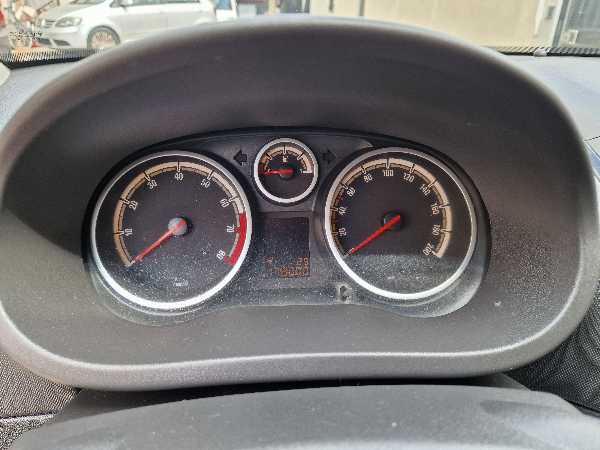 Opel Corsa IV 1.2 TWINPORT 85 111 5P