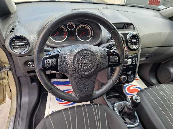 Opel Corsa IV 1.2 TWINPORT 85 111 5P