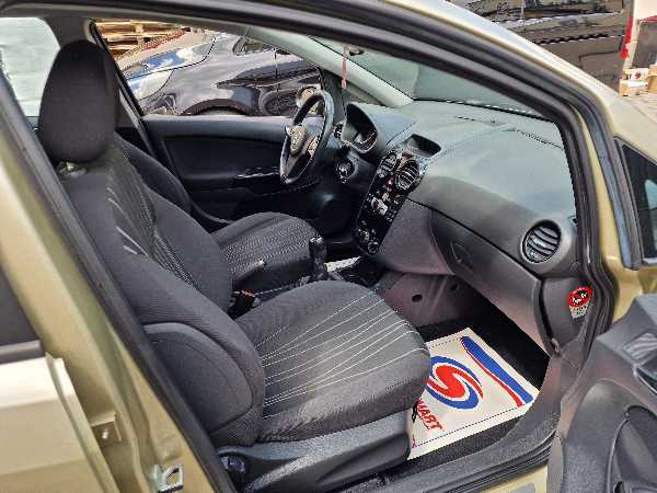 Opel Corsa IV 1.2 TWINPORT 85 111 5P