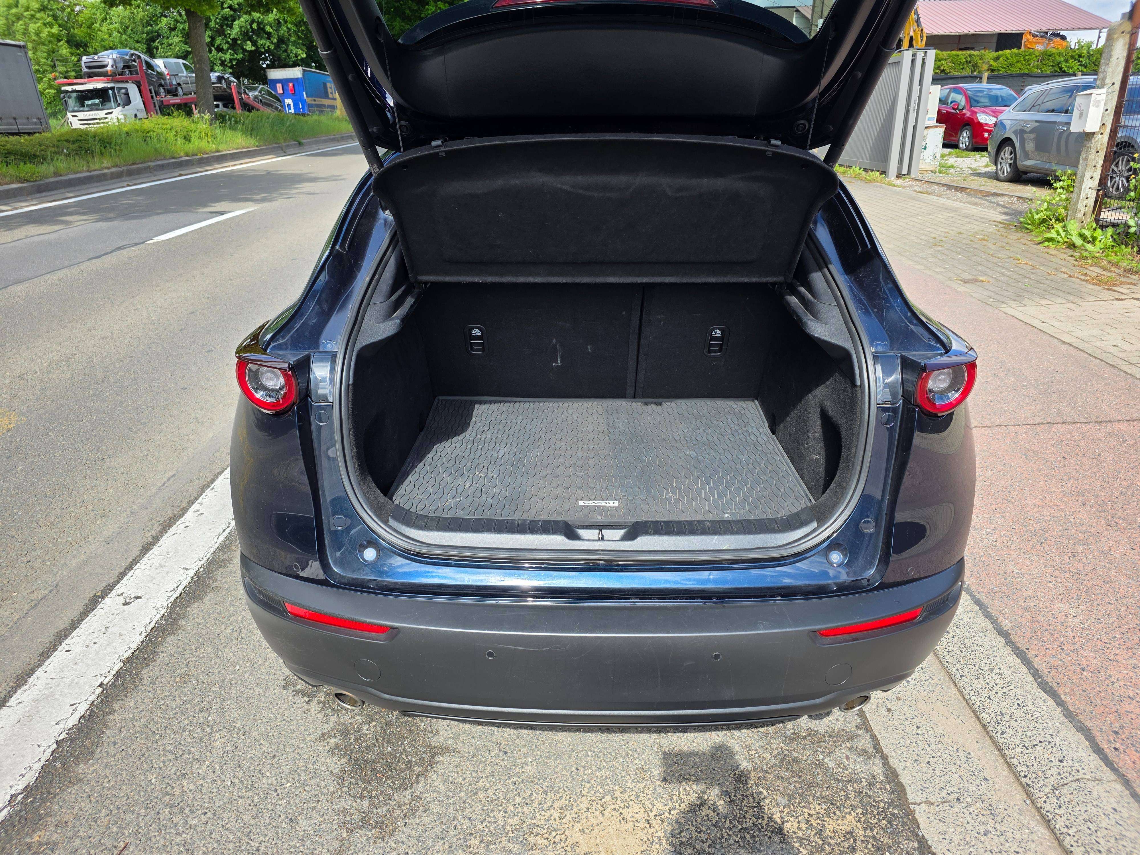 Mazda CX-30 CX-30 2.0i SKYACTIV-G MHE AUT. 1°EIG. 2022' IN PERFECTE STAAT MET VEEL OPTIES !!