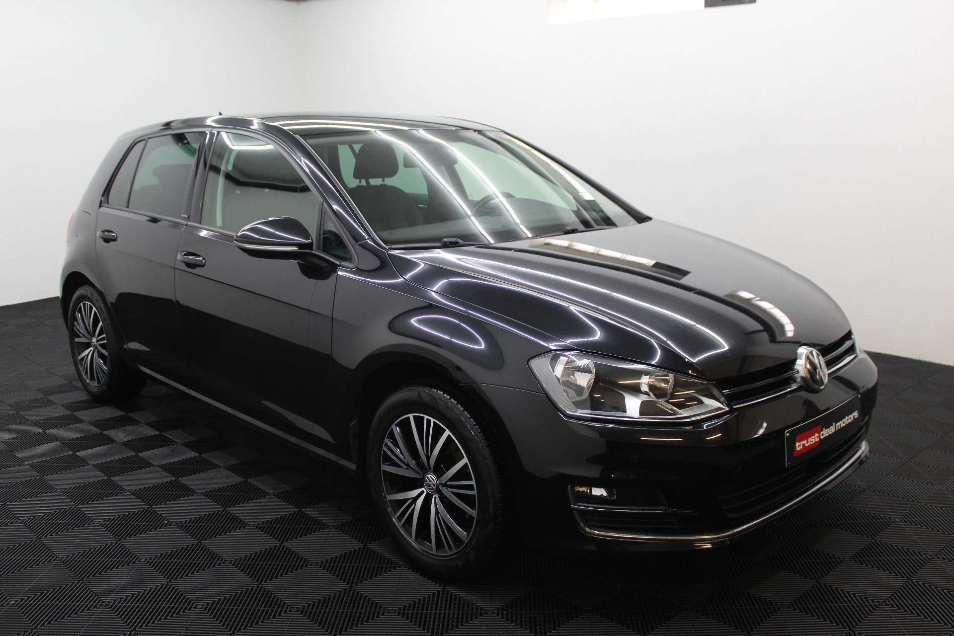 Volkswagen Golf * VERKOCHT * VENDU * SOLD *
