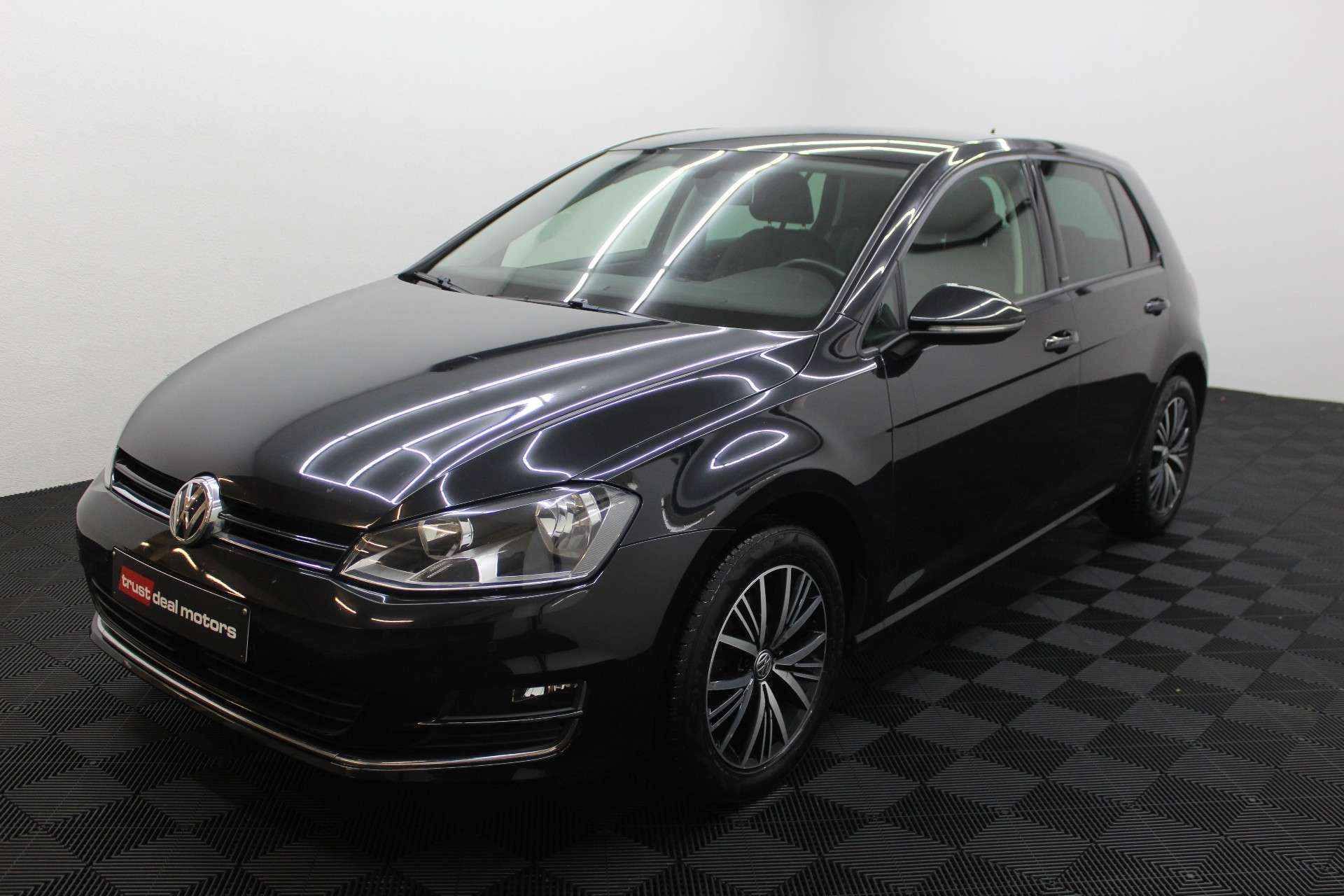 Volkswagen Golf * VERKOCHT * VENDU * SOLD *