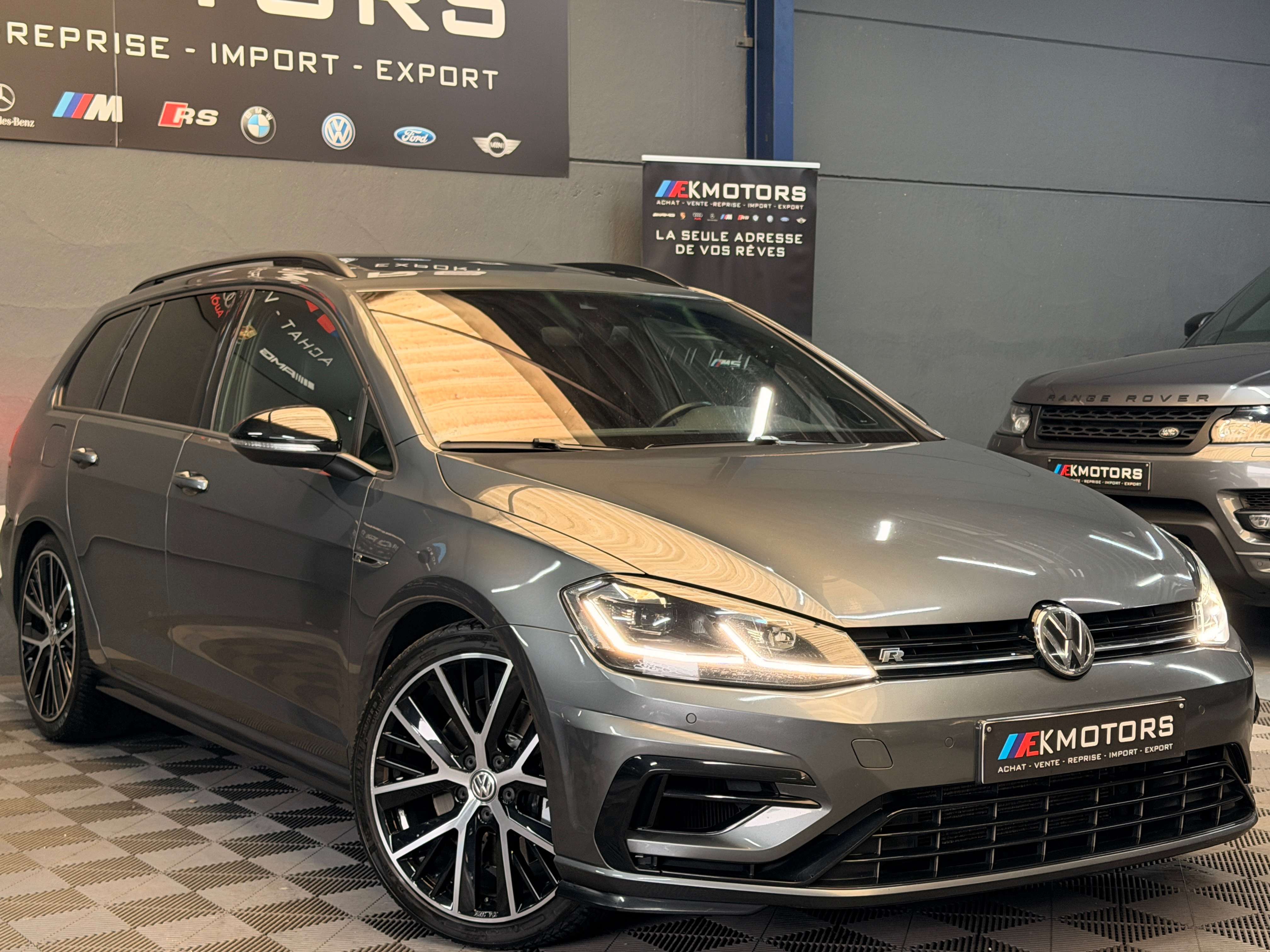 Volkswagen Golf R °DSG°FULL OPTS°PANO°NEW-CONDITION°BELGIUM CAR