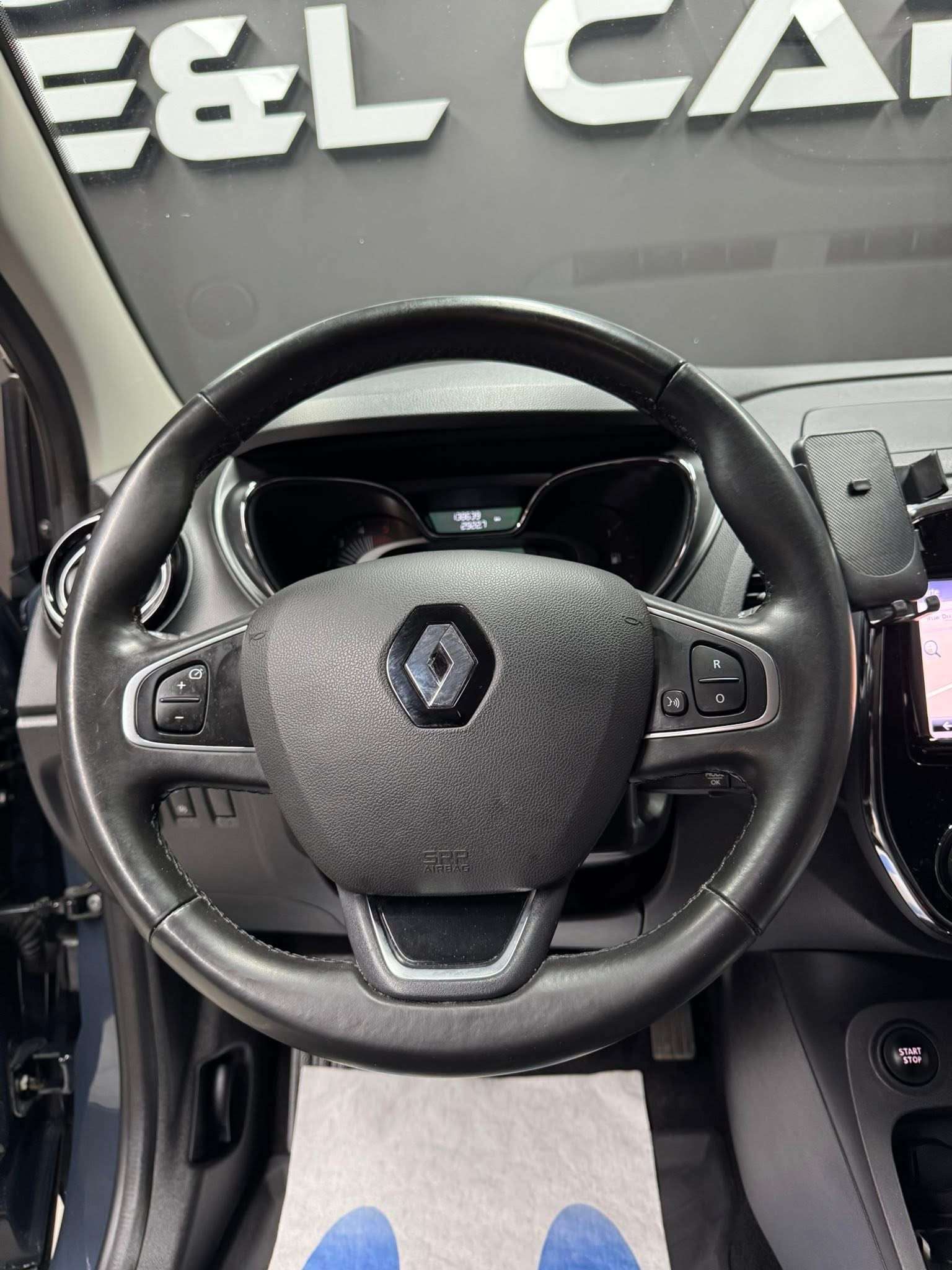 Renault Captur Captur 1.5 dCi **12 mois de garantie**