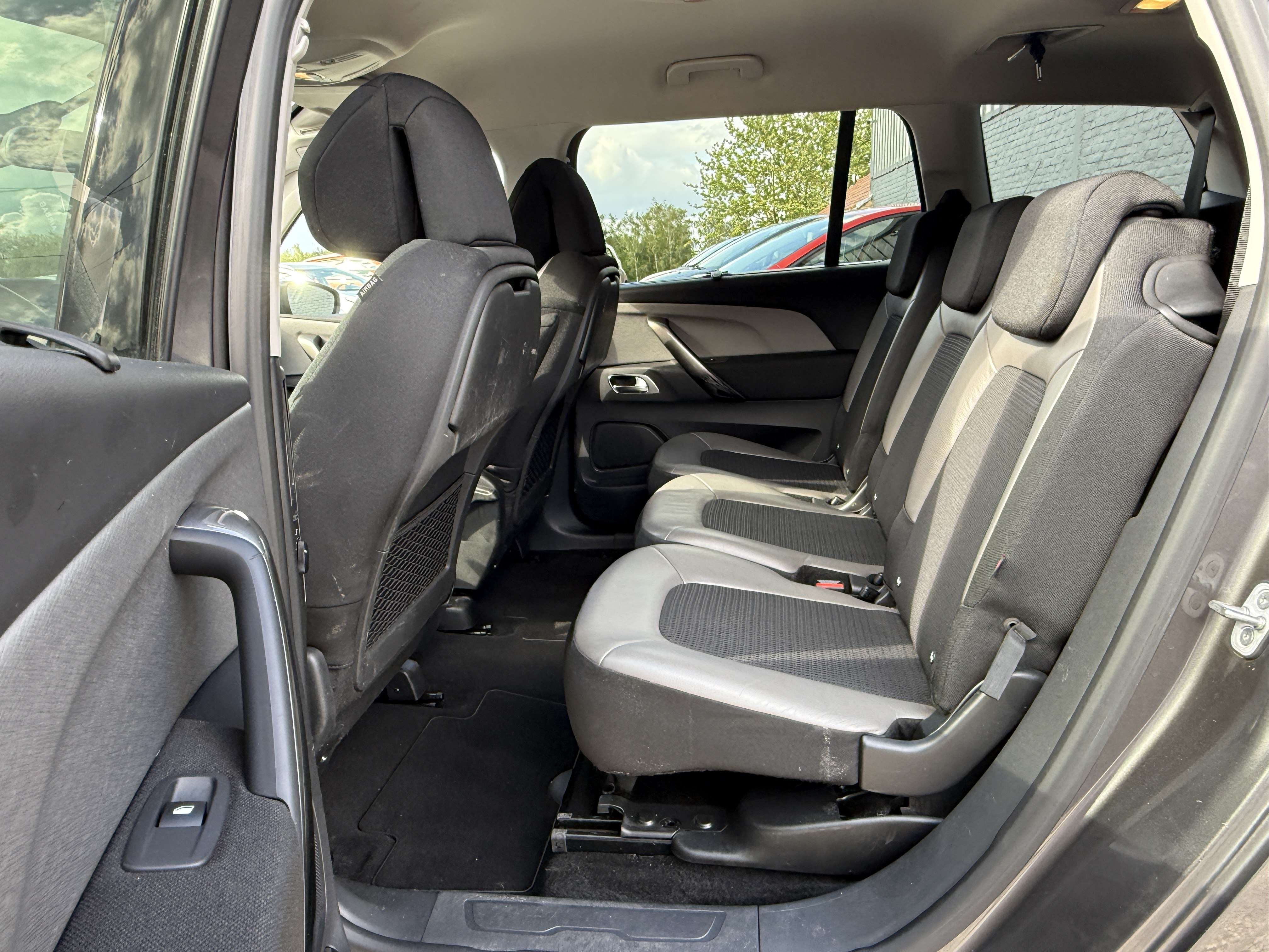 Citroen Grand C4 SpaceTourer 1.5 BlueHDi 130cv Feel 7 Places | AUTOMATIQUE |