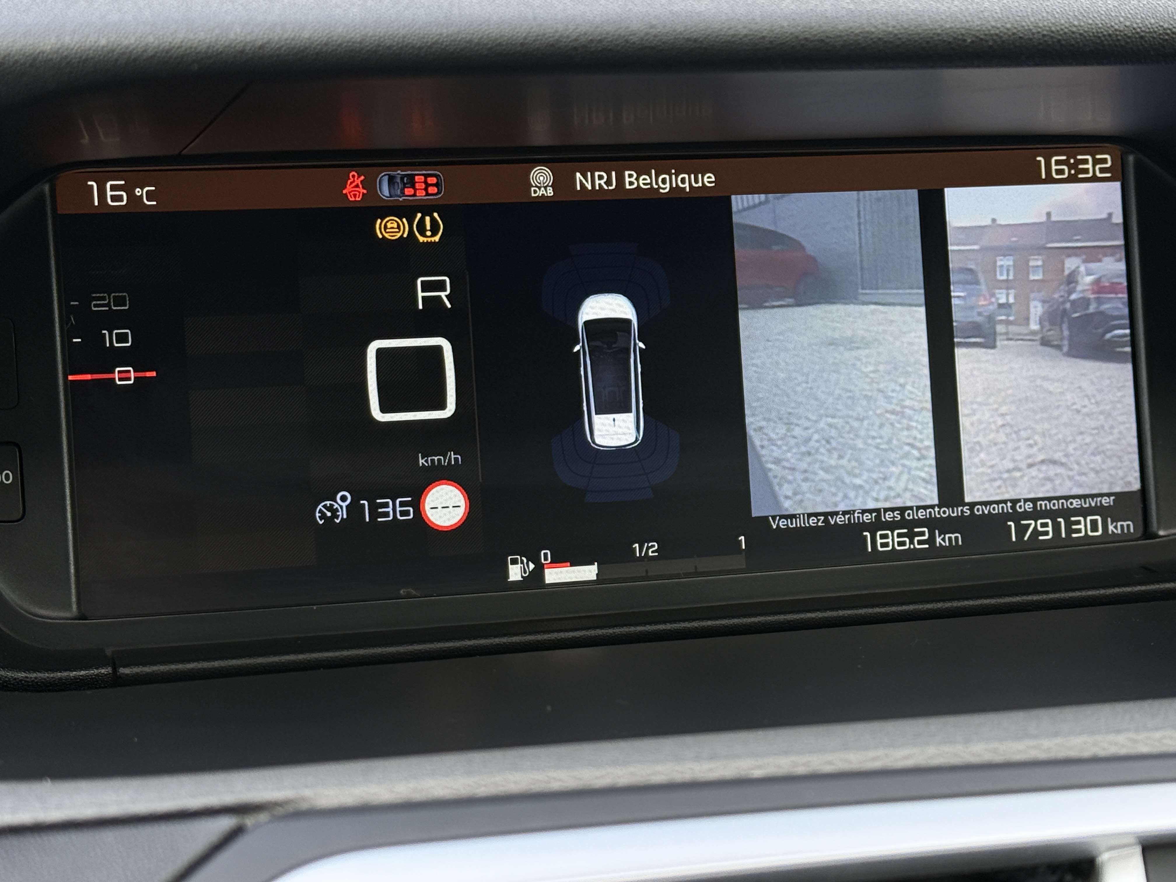 Citroen Grand C4 SpaceTourer 1.5 BlueHDi 130cv Feel 7 Places | AUTOMATIQUE |