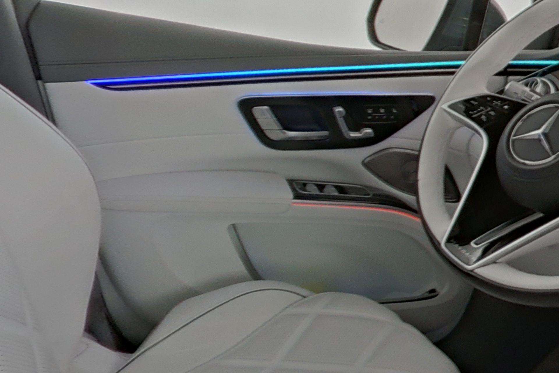 Mercedes-Benz EQS SUV 680 Mercedes-Maybach EQS SUV 680
