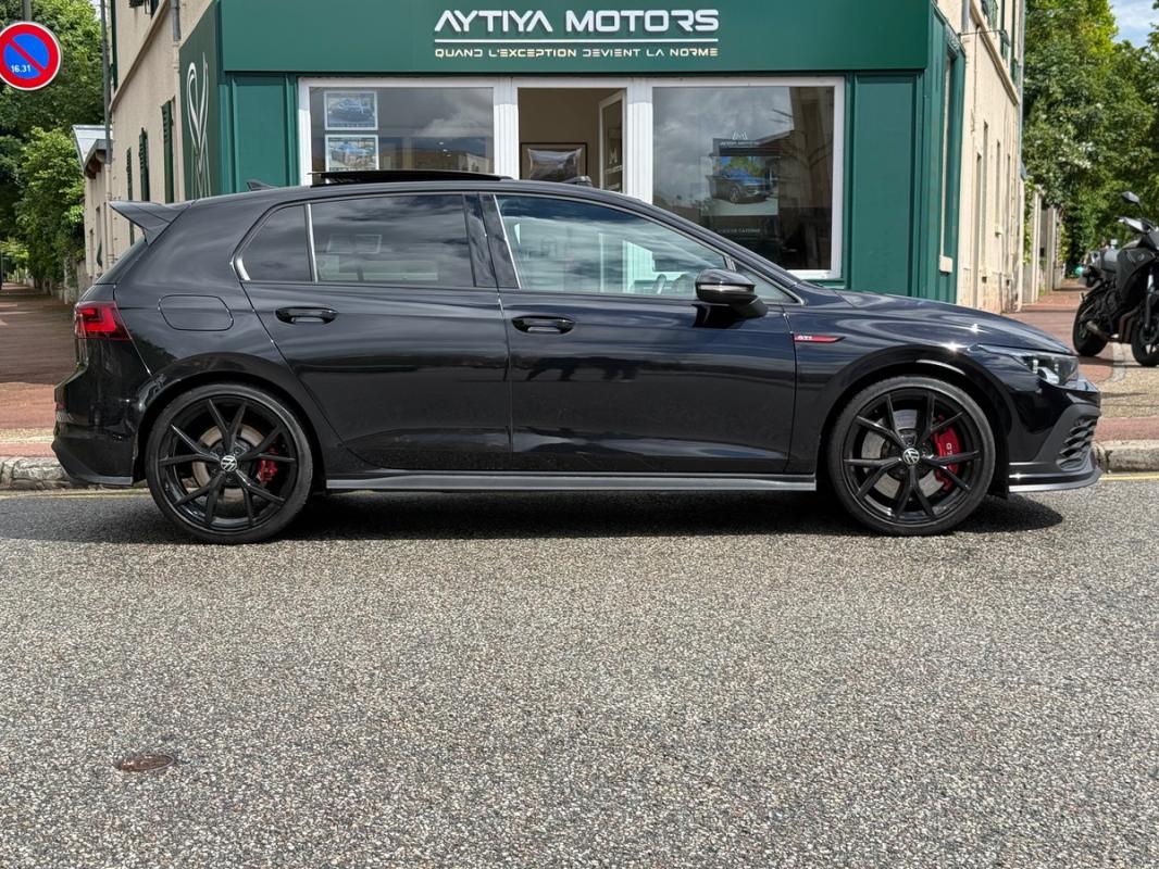 Volkswagen Golf VIII GTI Clubsport BLACK SERIE 2.0 TSi BMT DSG7 300 cv Boîte auto
