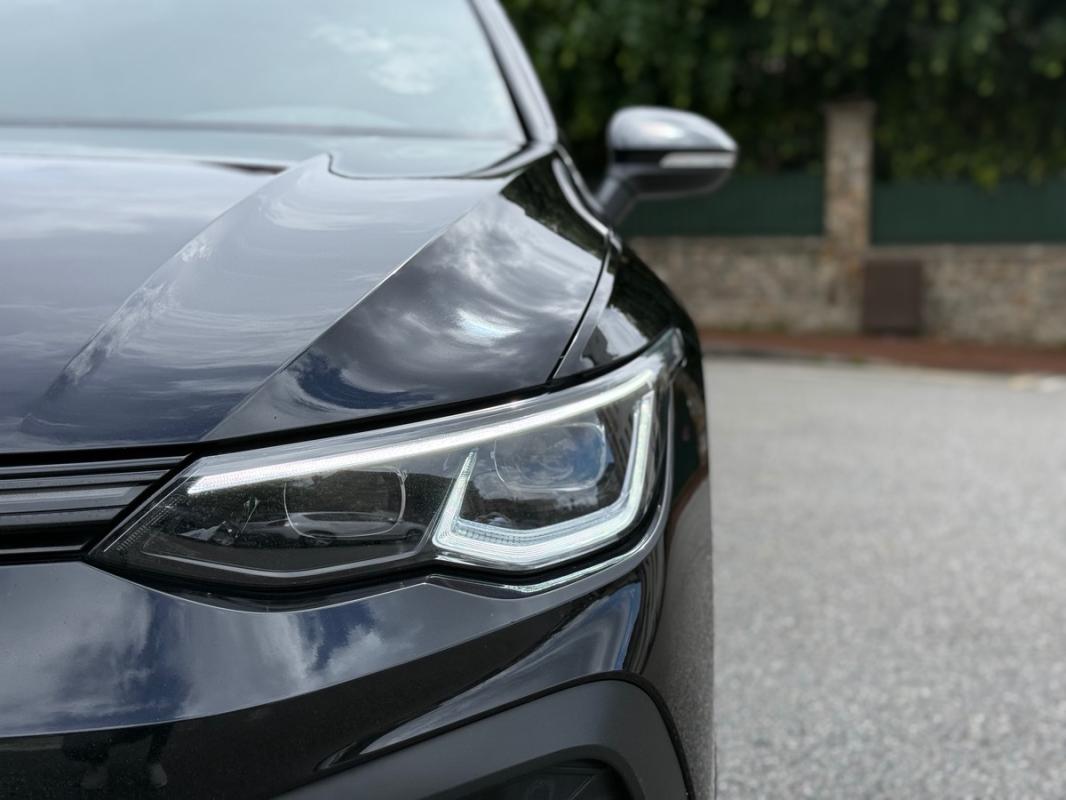 Volkswagen Golf VIII GTI Clubsport BLACK SERIE 2.0 TSi BMT DSG7 300 cv Boîte auto
