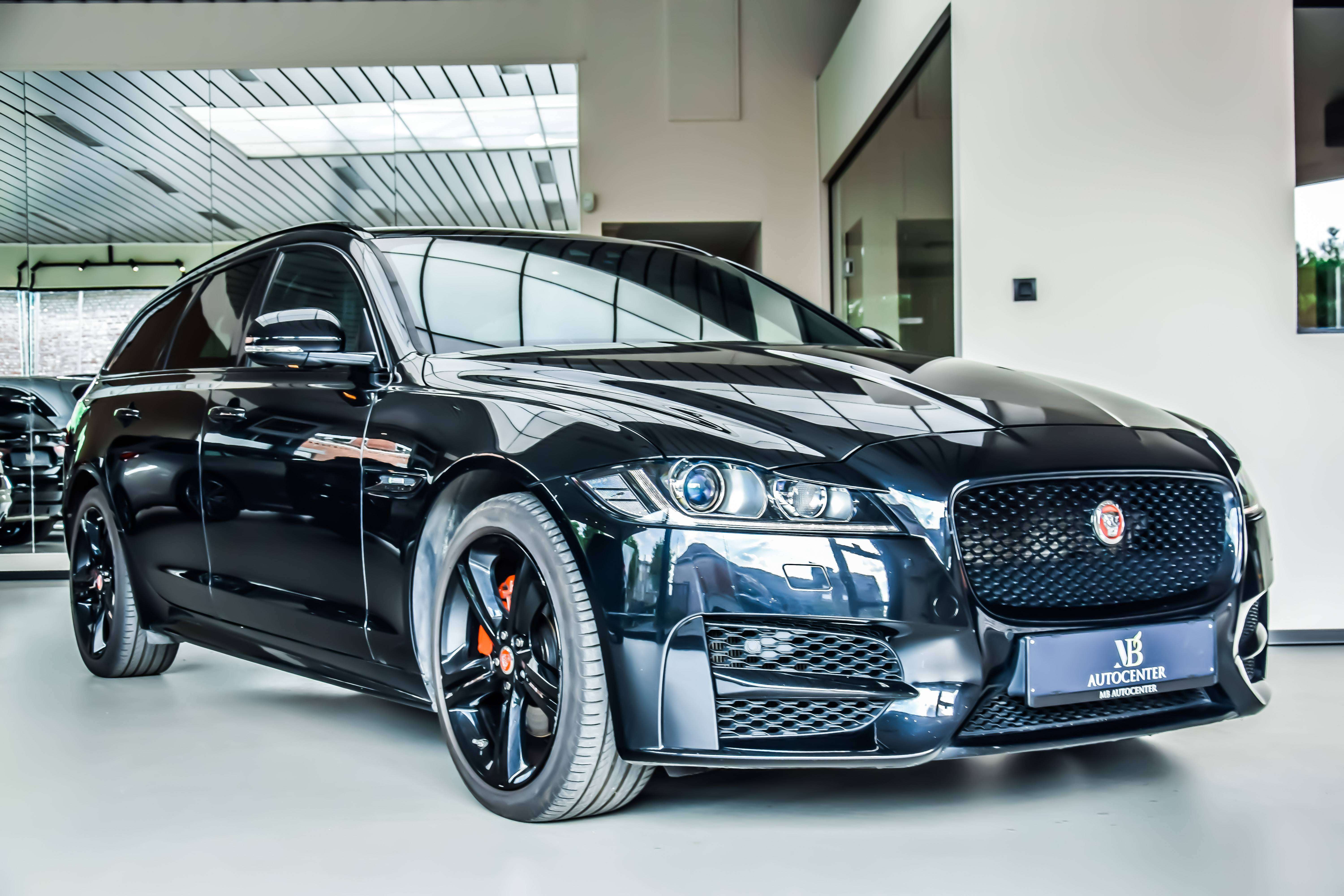 Jaguar XF Sportbrake 2.0 T R-Sport Black Edition 06/2020