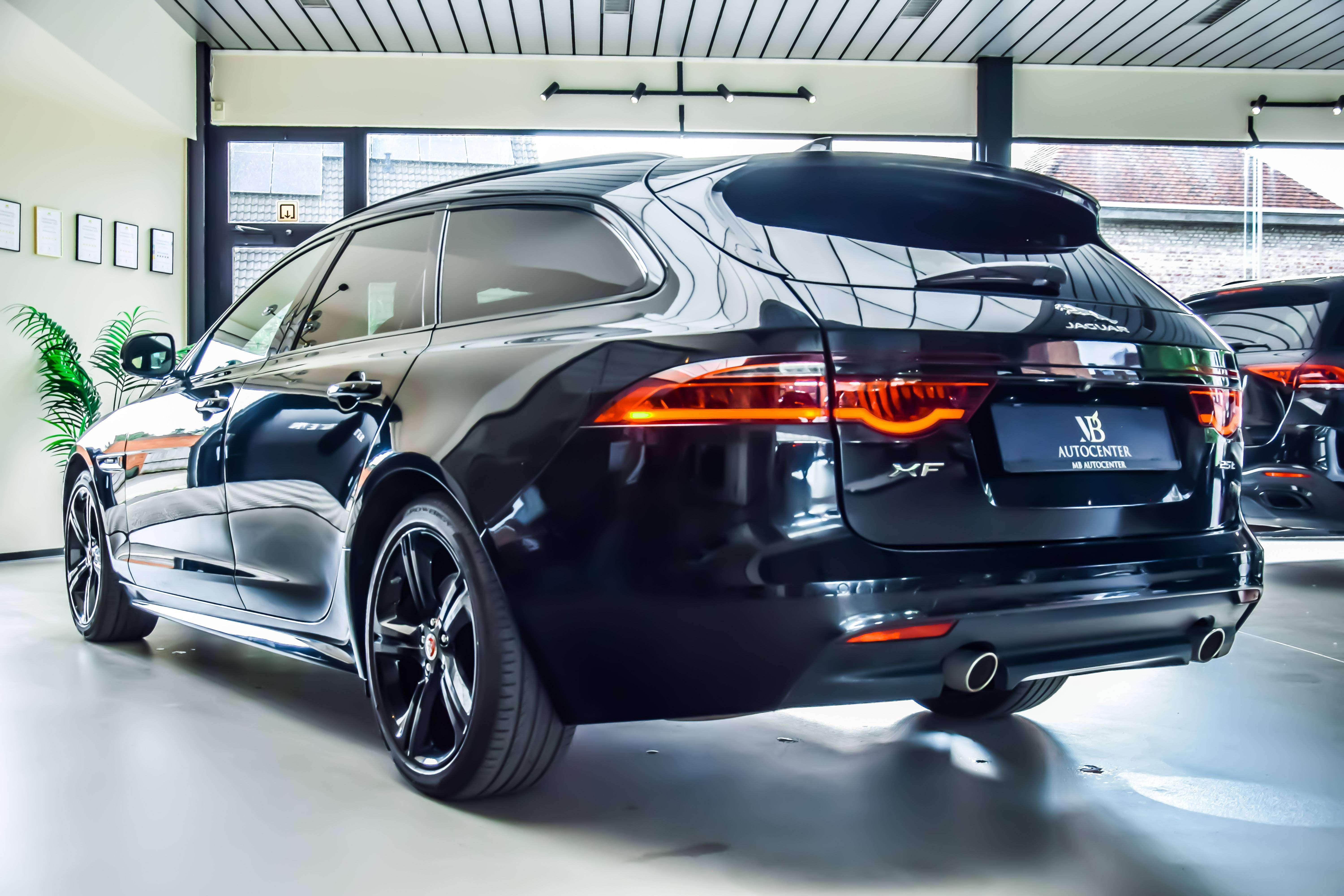 Jaguar XF Sportbrake 2.0 T R-Sport Black Edition 06/2020