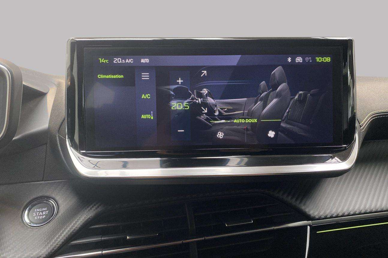 Peugeot 2008 GT* Navi Caméra de recul