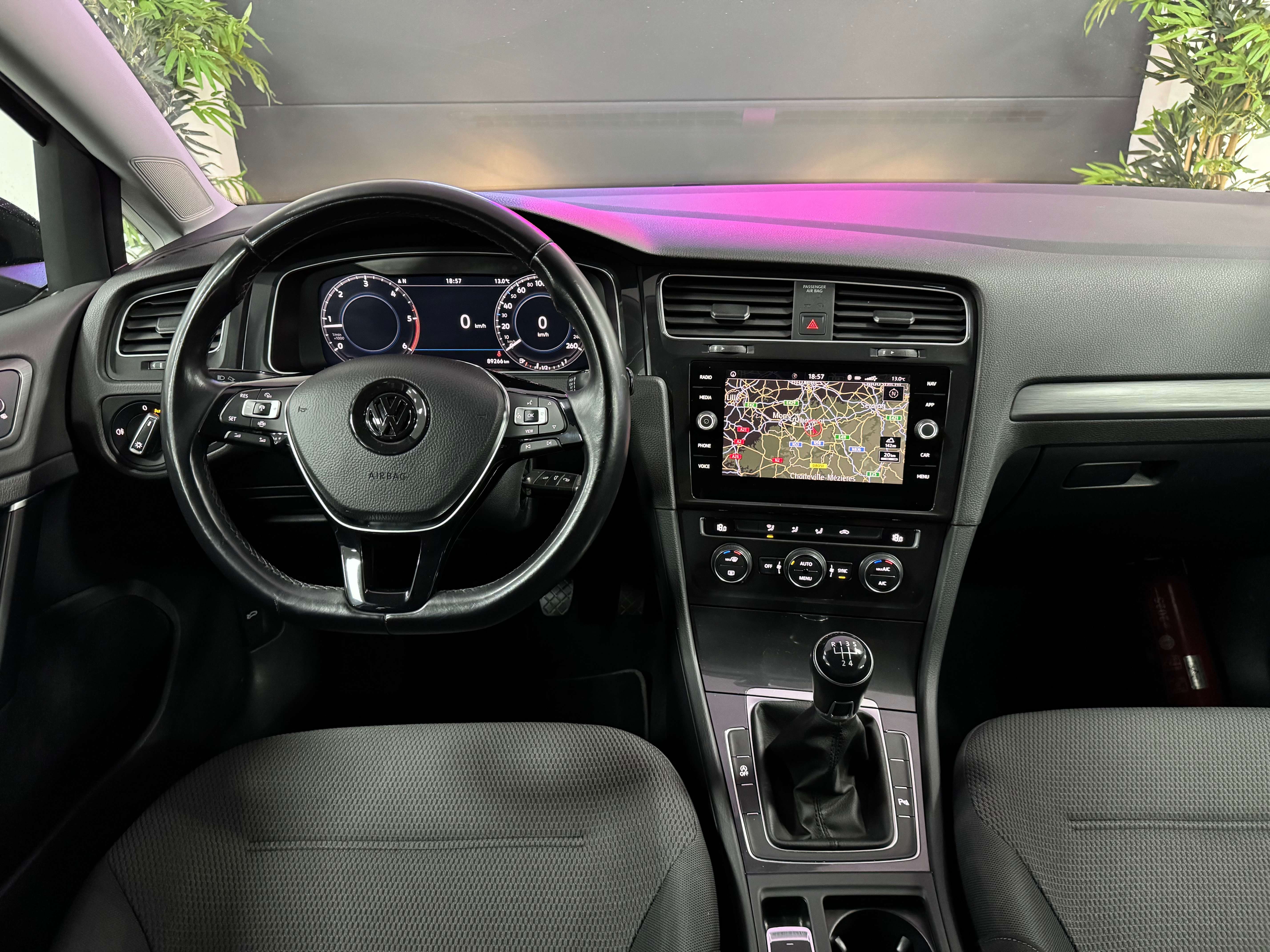 Volkswagen Golf TDi Cockpit Caméra 12 mois garantie