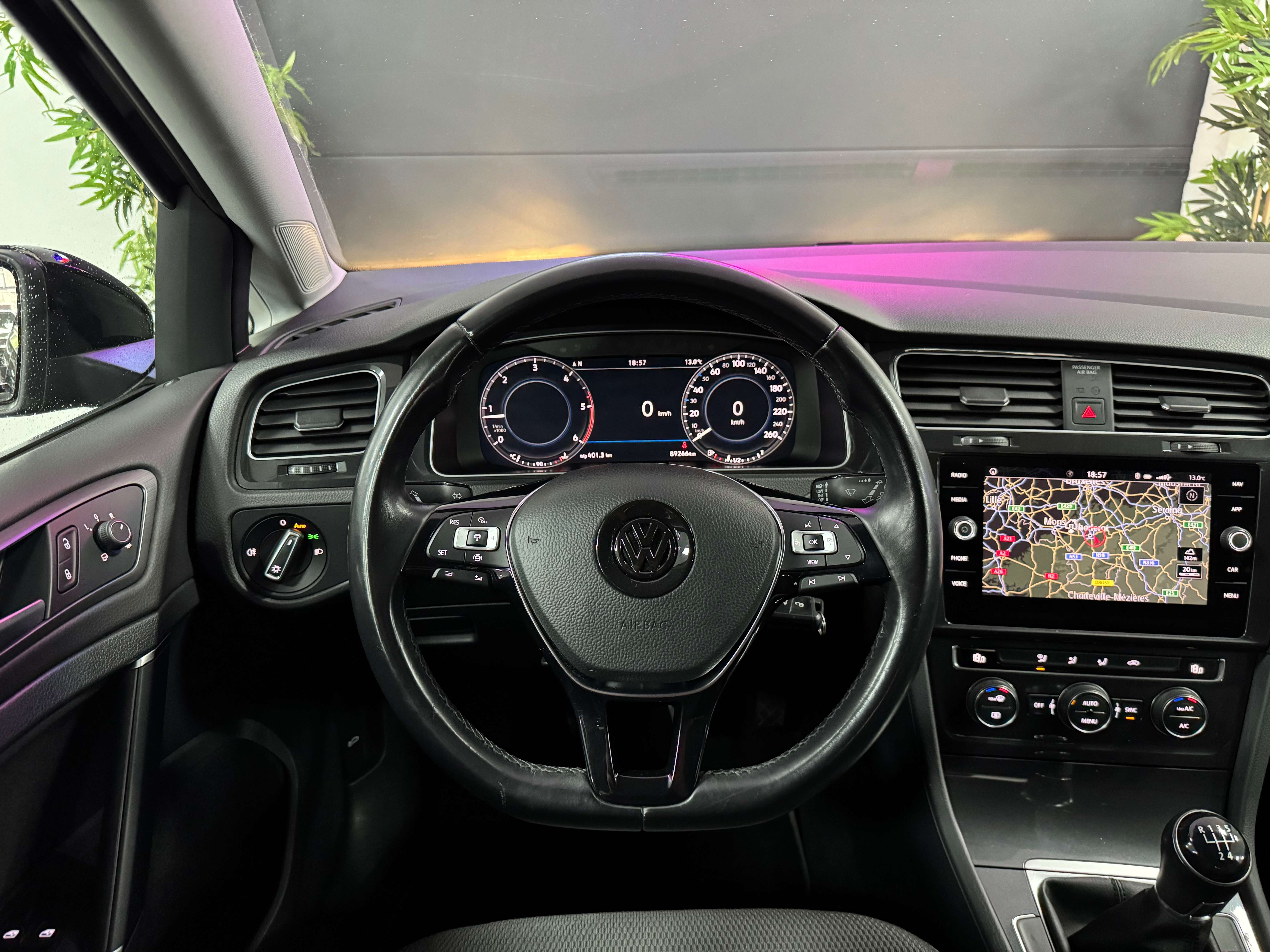 Volkswagen Golf TDi Cockpit Caméra 12 mois garantie