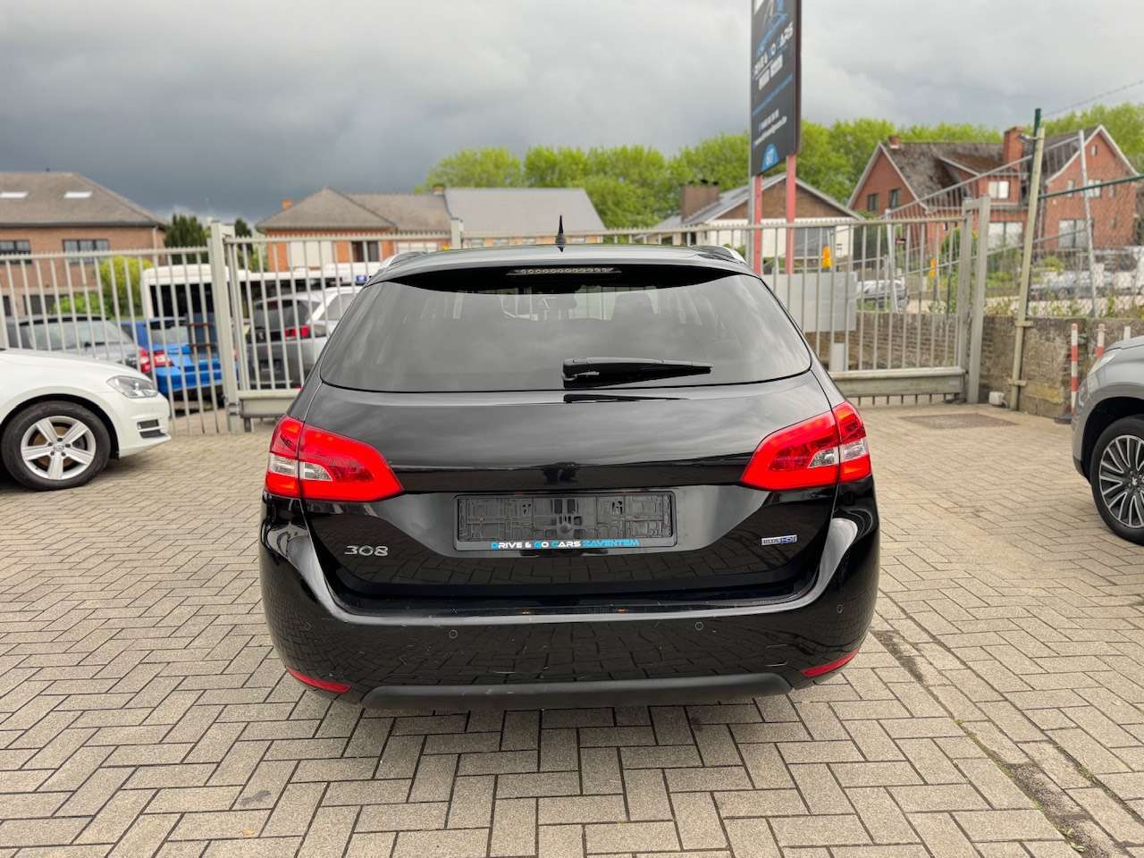 Peugeot 308 308 SW 1.6 BlueHDi Feline STT