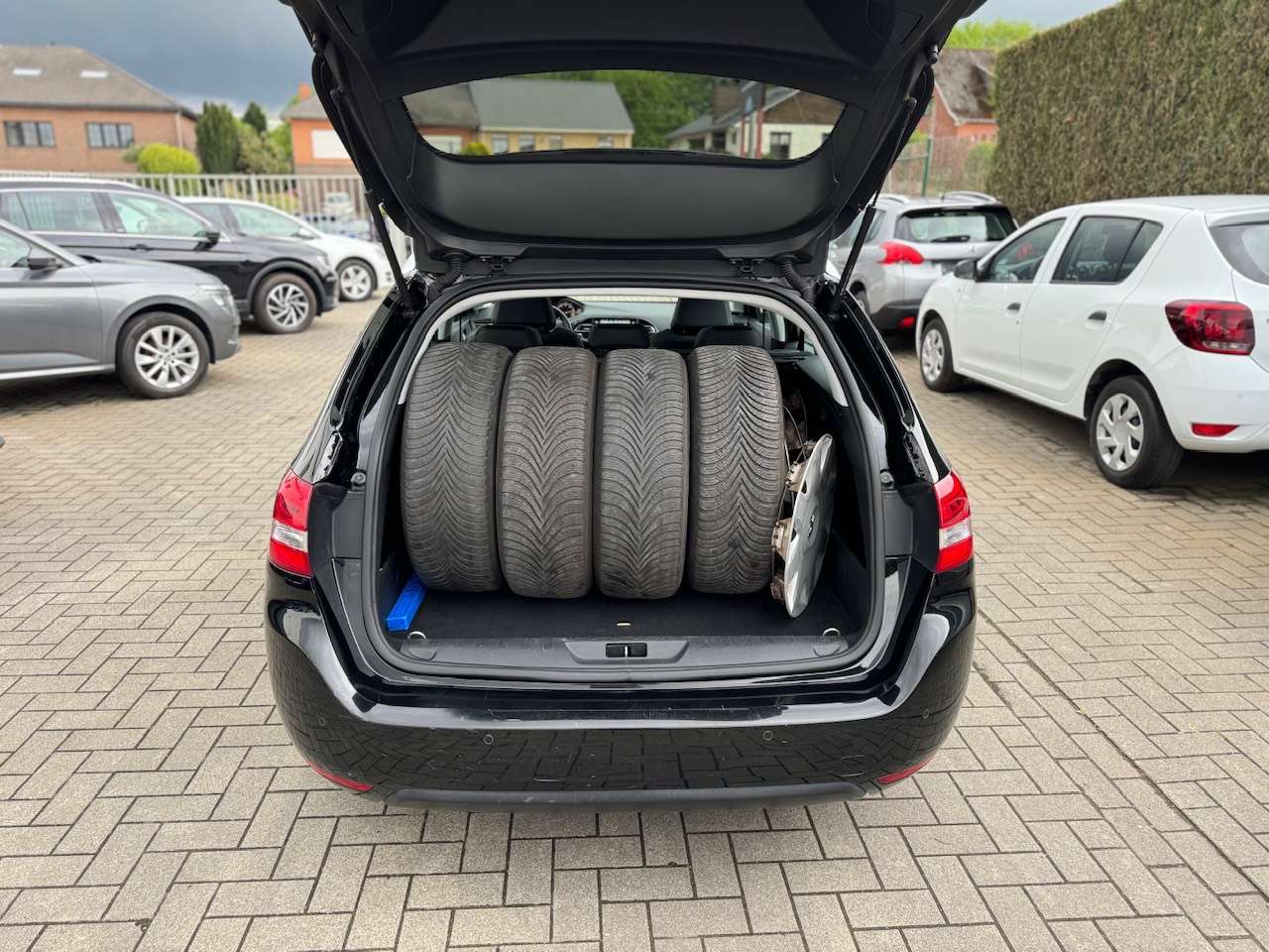 Peugeot 308 308 SW 1.6 BlueHDi Feline STT