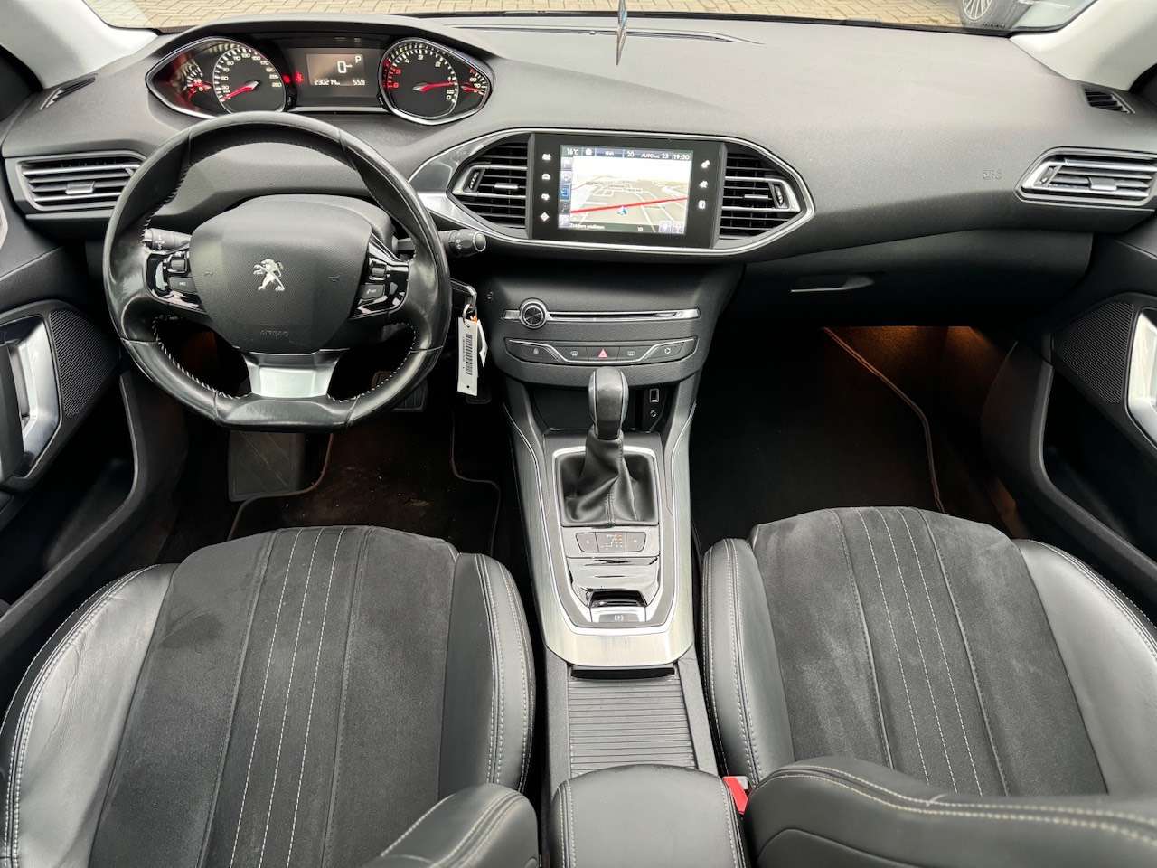 Peugeot 308 308 SW 1.6 BlueHDi Feline STT