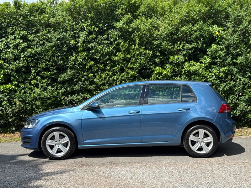 Volkswagen GOLF VII 1.4 TSI 122CH CONFORTLINE 5P * 04/2014 * GPS * GARANTIE
