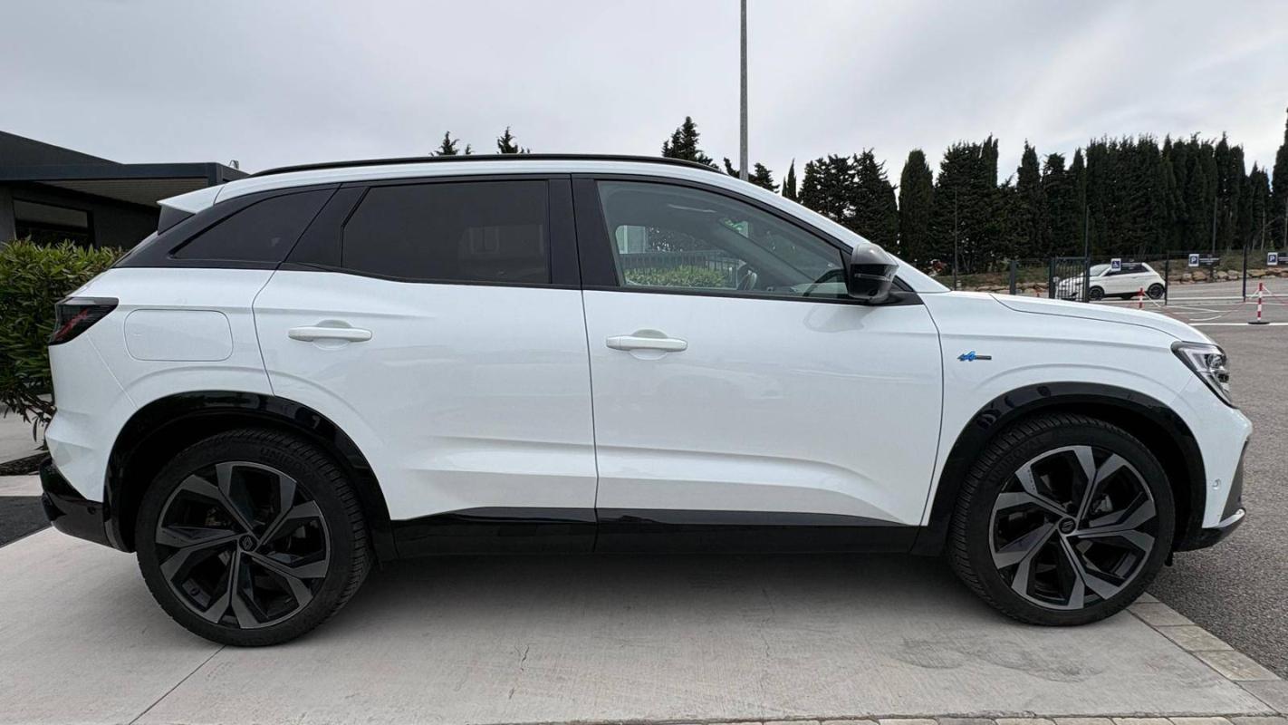Renault Austral E-Tech hybrid 200 Iconic esprit Alpine