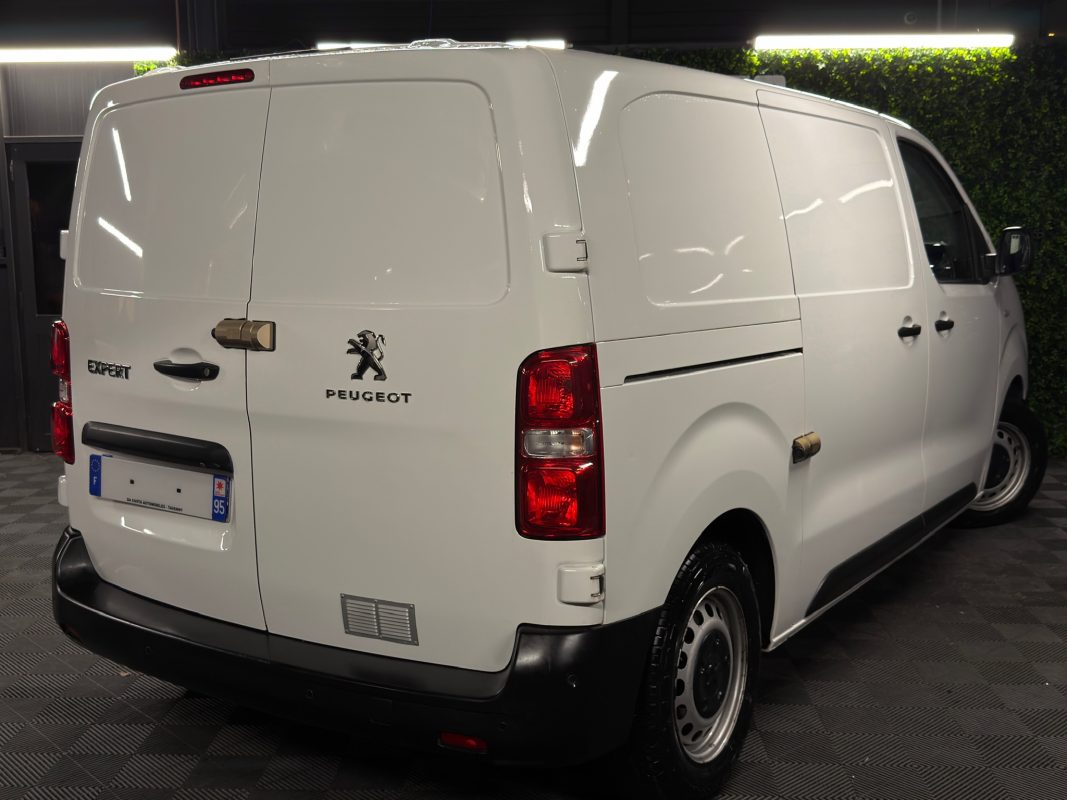 Peugeot Expert III 2.0 BLUEHDI 120 S&S L1H1 ASPHALT EAT8 ECRAN TACTILE / BOITE AUTO - Garantie 1 an