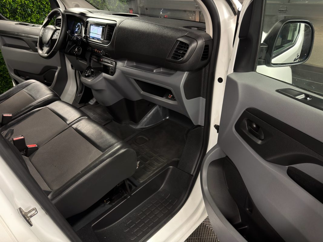 Peugeot Expert III 2.0 BLUEHDI 120 S&S L1H1 ASPHALT EAT8 ECRAN TACTILE / BOITE AUTO - Garantie 1 an