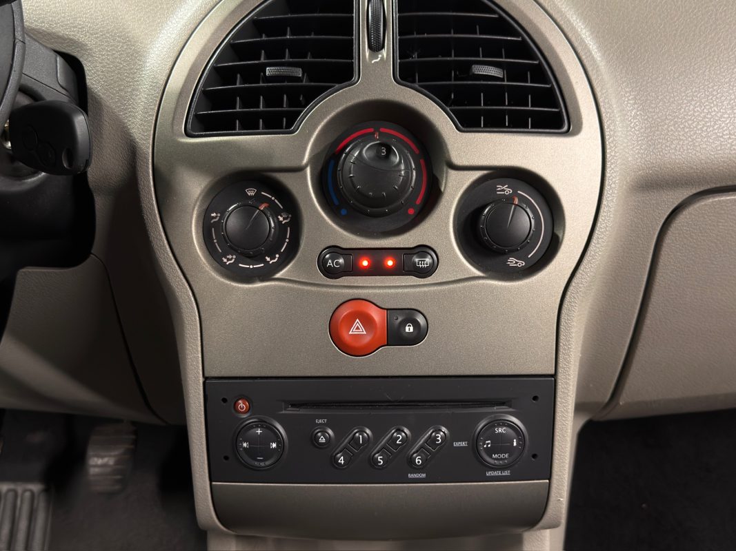 Renault Modus 1.5 DCI 65 Cv CLIMATISATION REGULATEUR LIMITEUR / PAIEMENT 4 FOIS CB - Garantie 1 an