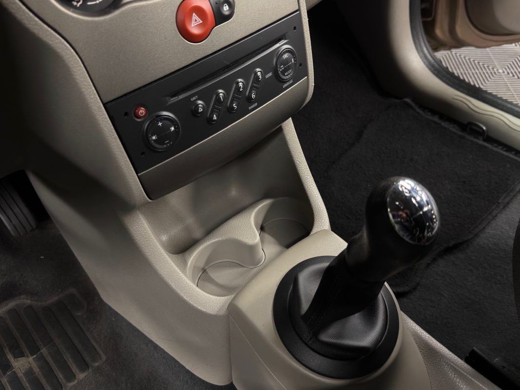 Renault Modus 1.5 DCI 65 Cv CLIMATISATION REGULATEUR LIMITEUR / PAIEMENT 4 FOIS CB - Garantie 1 an