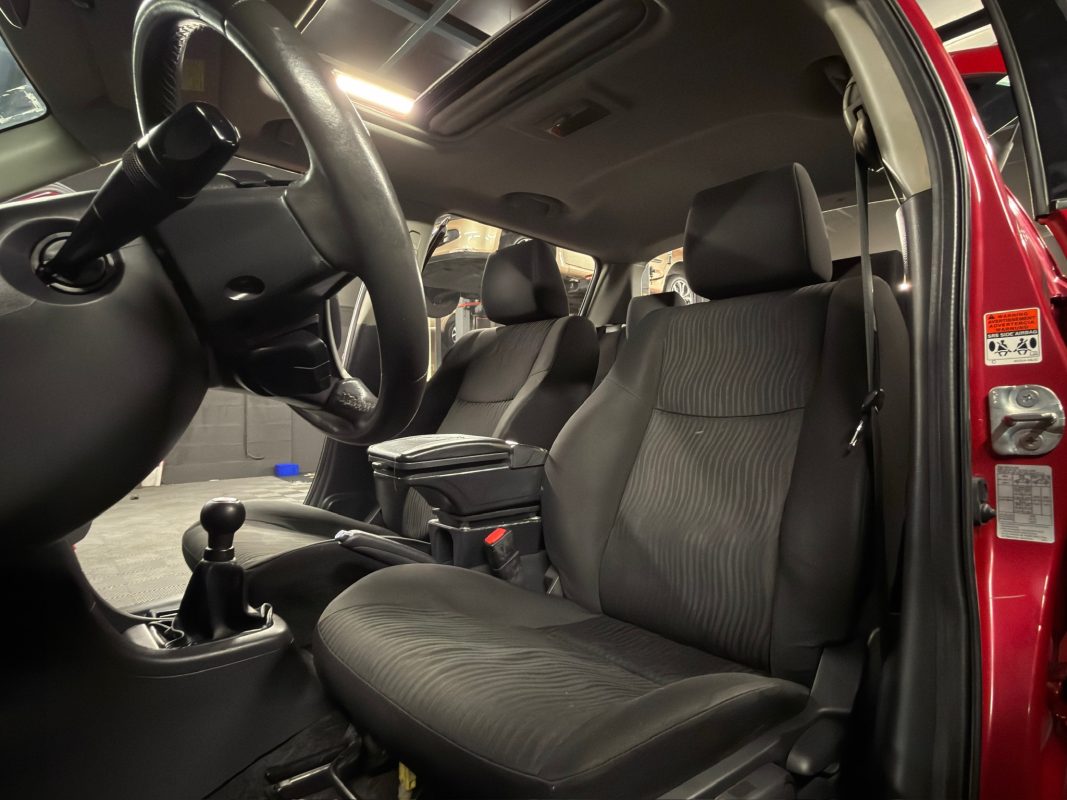 Suzuki Swift 3 III 1.3 DDIS 75 Cv 5 PORTES / TOIT OUVRANT - PAIEMENT EN 4 FOIS PAR CB POSSIBLE