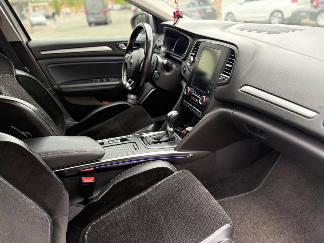 Renault Megane IV BUSINESS 1.5 dCi EDC6 115 cv Boîte auto